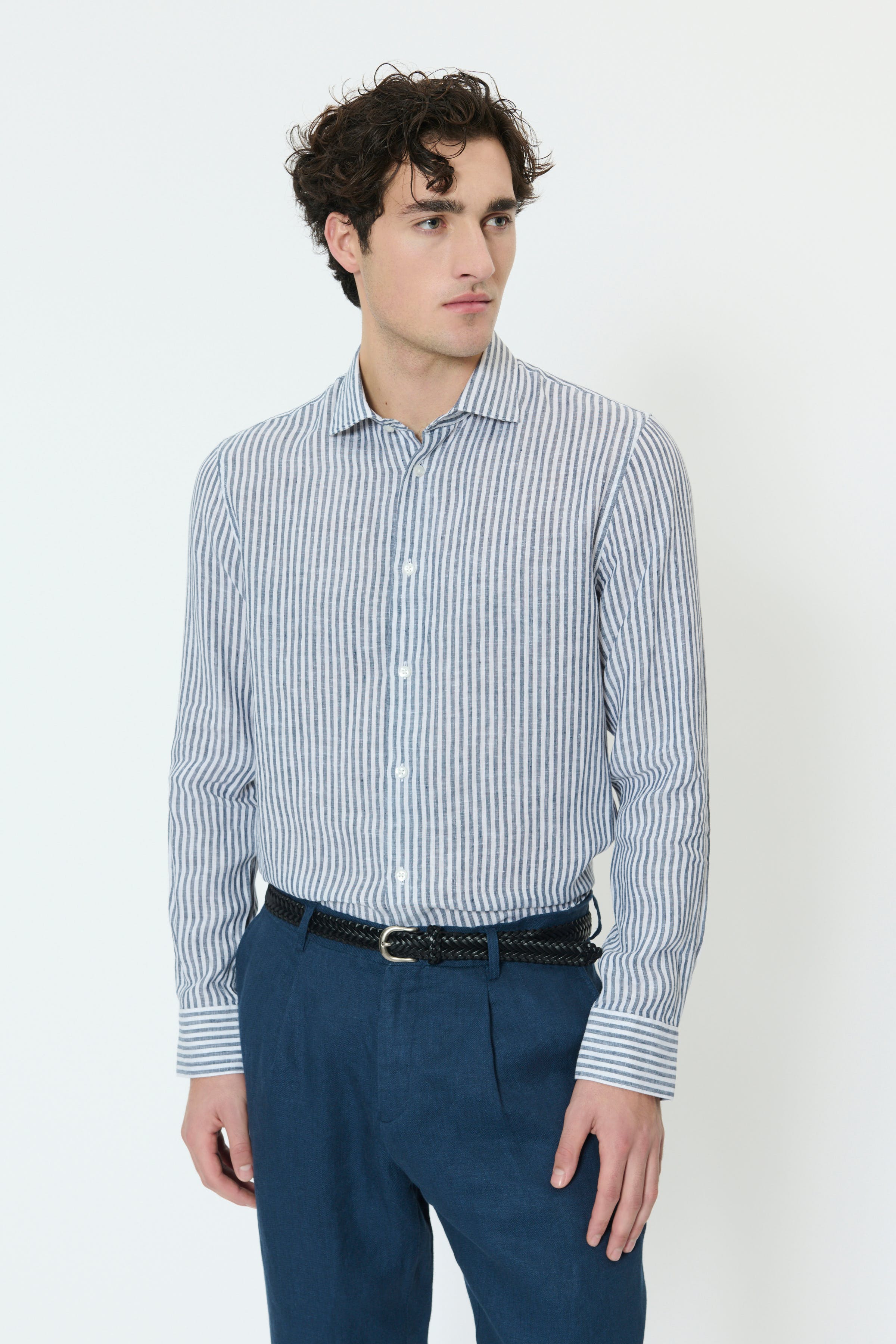 MAmarc Leinenhemd LOOKBOOK FRONT 30207239-194011