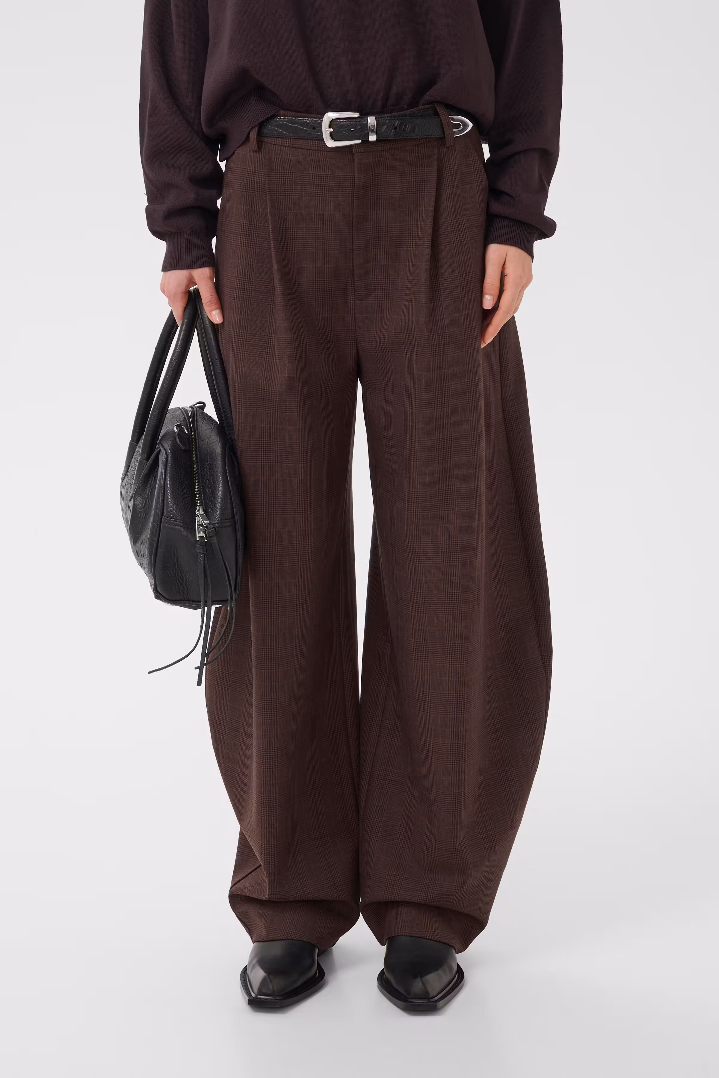 GZlavana Bukser LOOKBOOK FRONT 10911441-109903