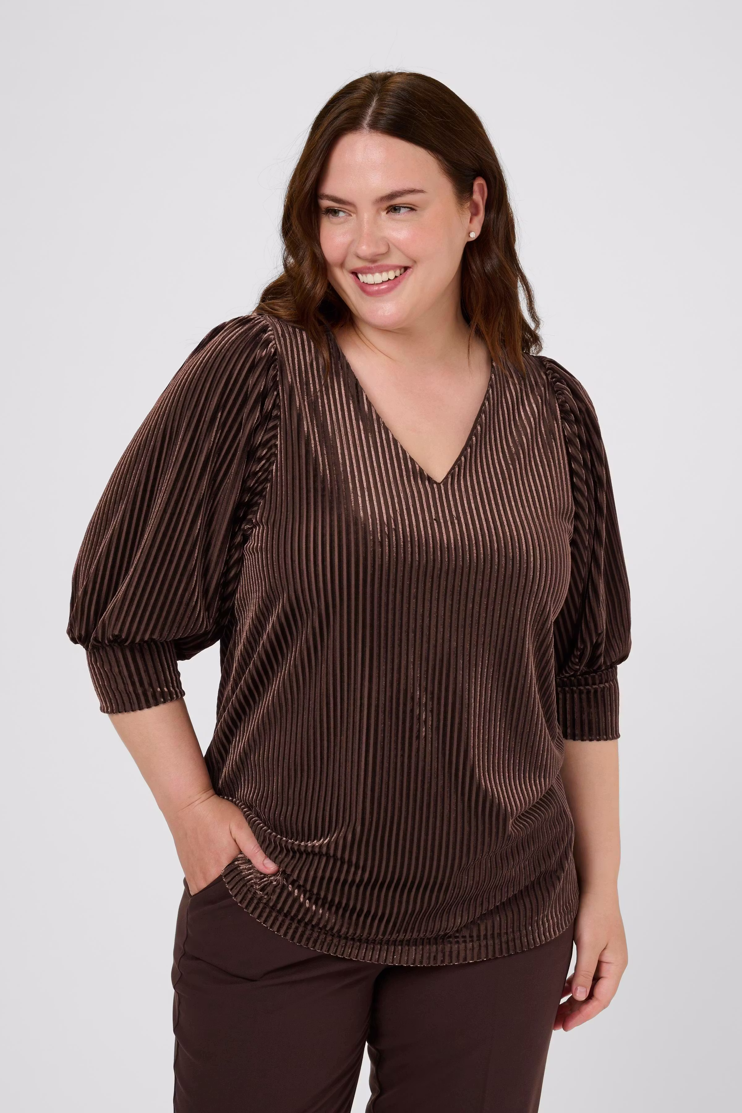 KCcacanna Blouse LOOKBOOK FRONT 10581210-191111