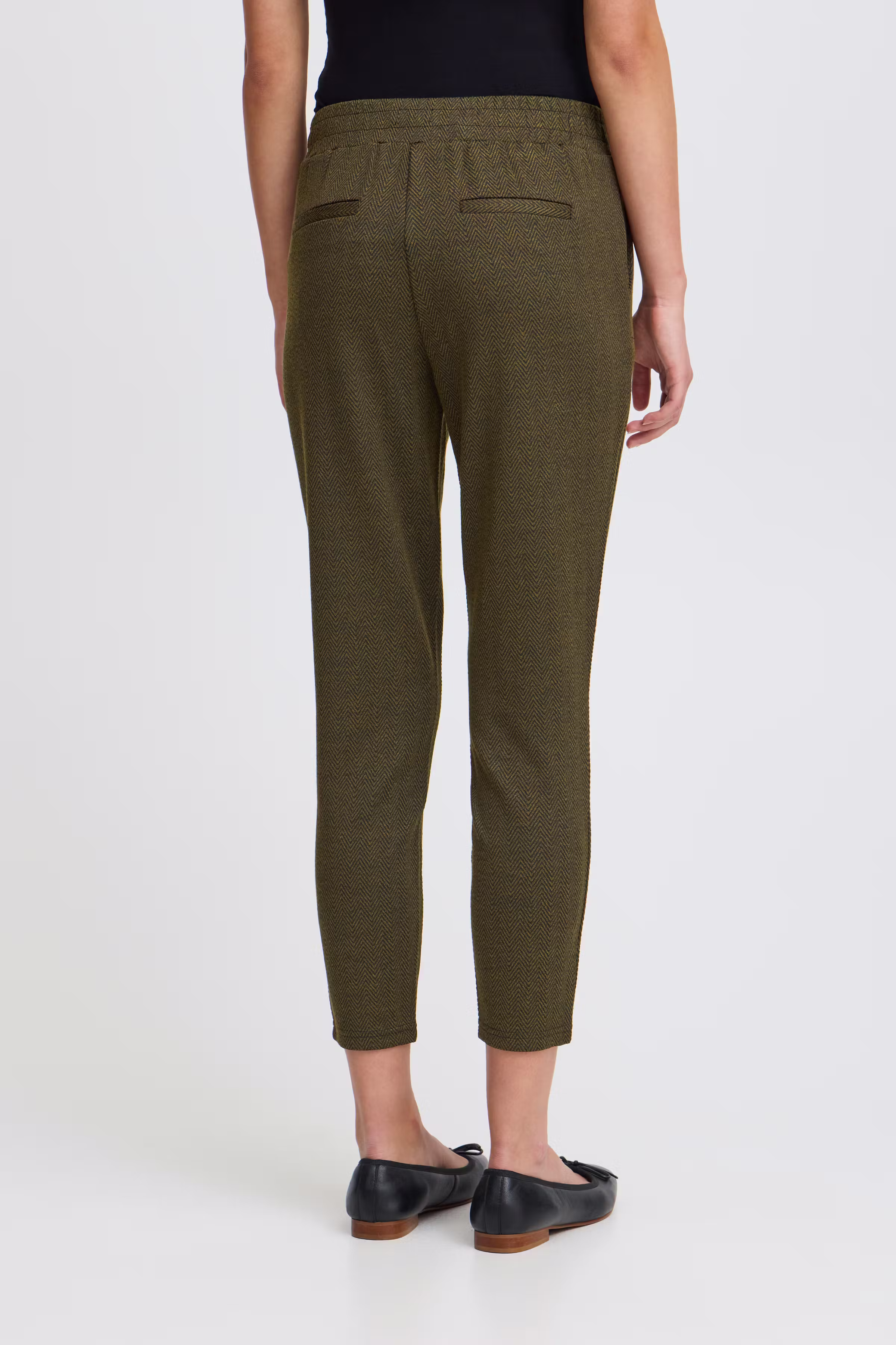 IHKATE JACQUARD Pantalon LOOKBOOK BACK 20121601-203618