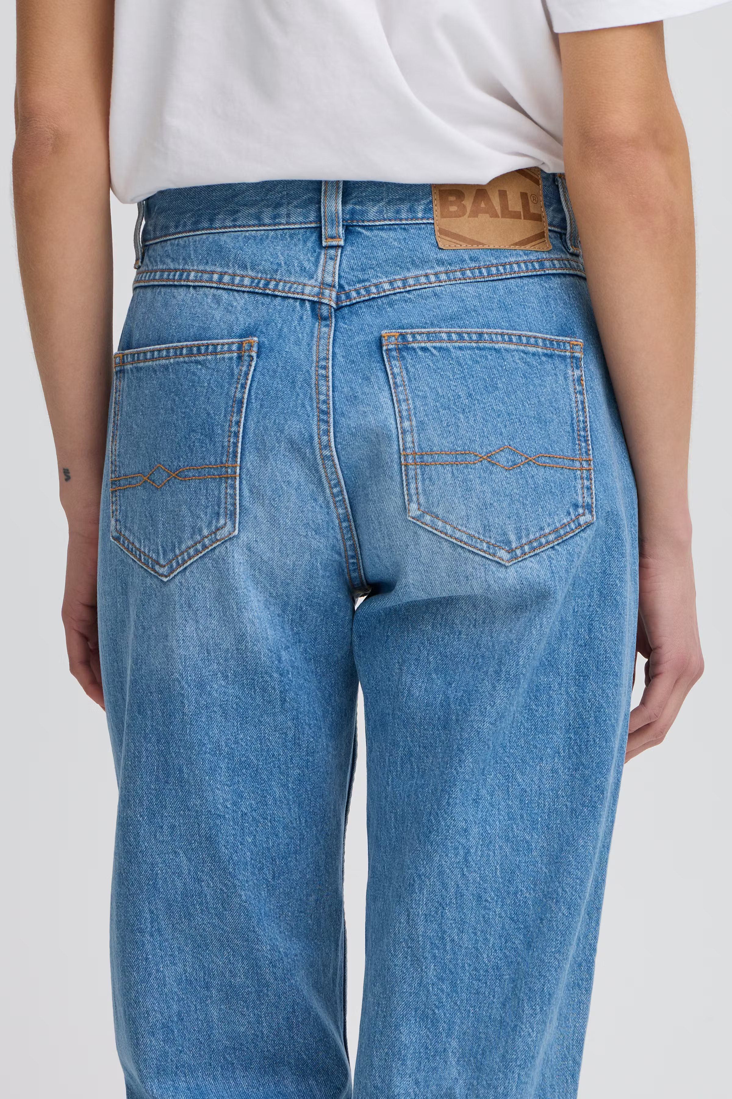 BAPAOLO Cropped Jeans LOOKBOOK DETAIL 50405076-204026