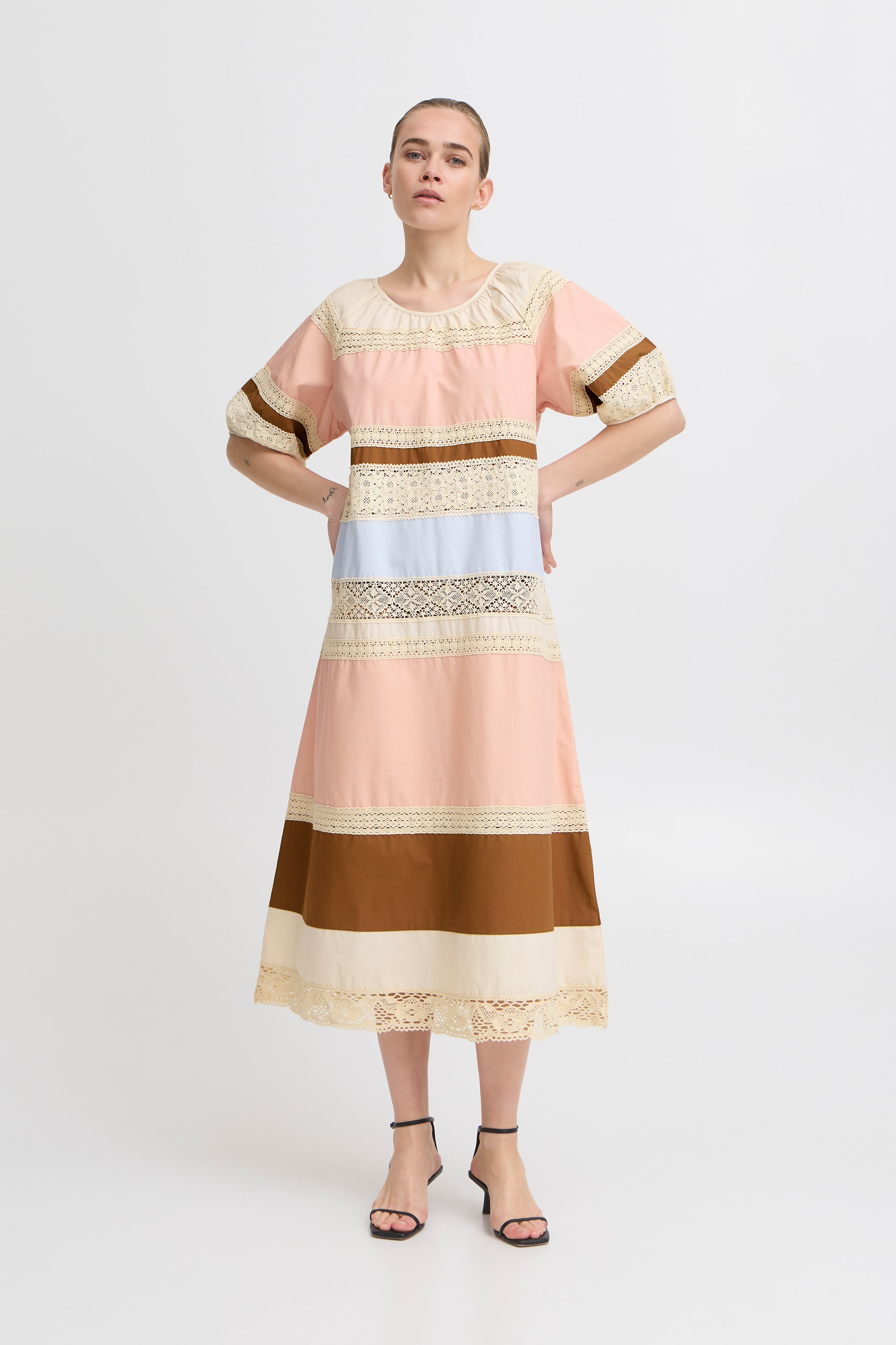 IRALICE Kjole LOOKBOOK FRONT 20122849-130905