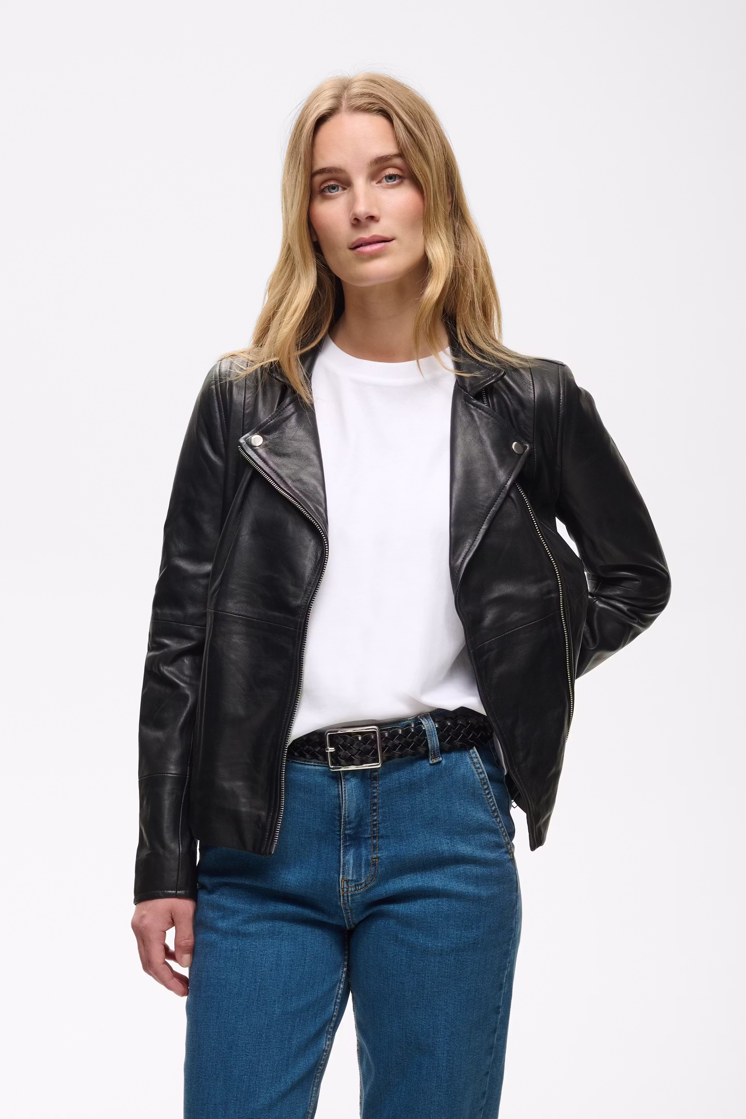 FrancesPW Leather jacket LOOKBOOK FRONT 30305718-194008