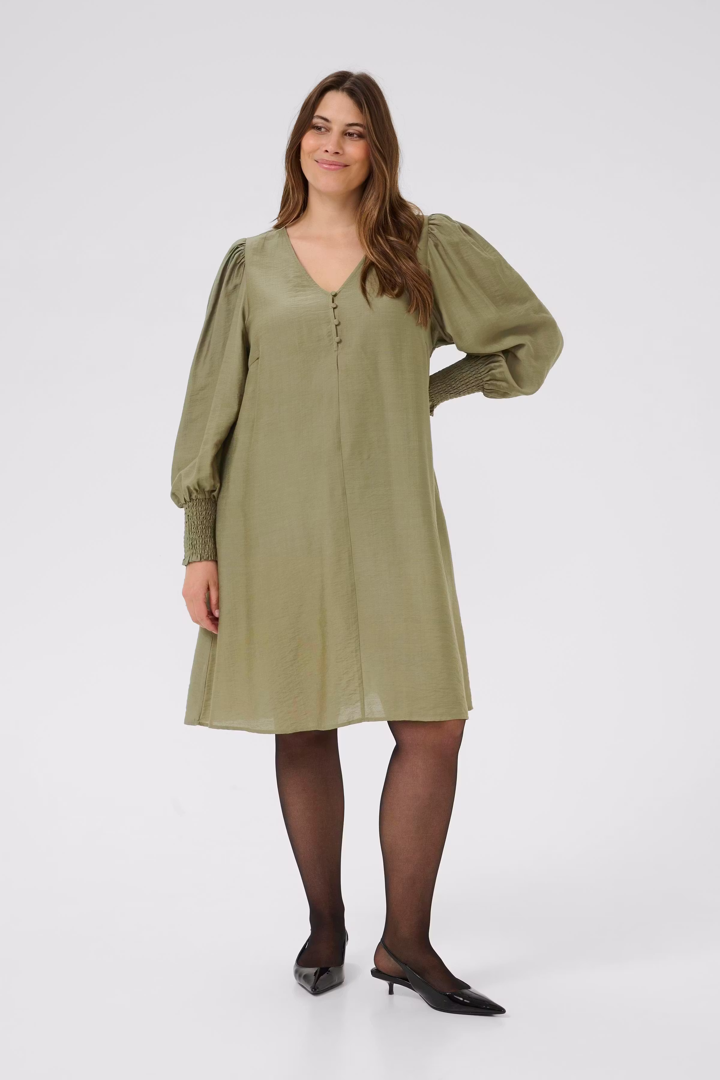 KCsofia Kleid LOOKBOOK FRONT 10583890-170517