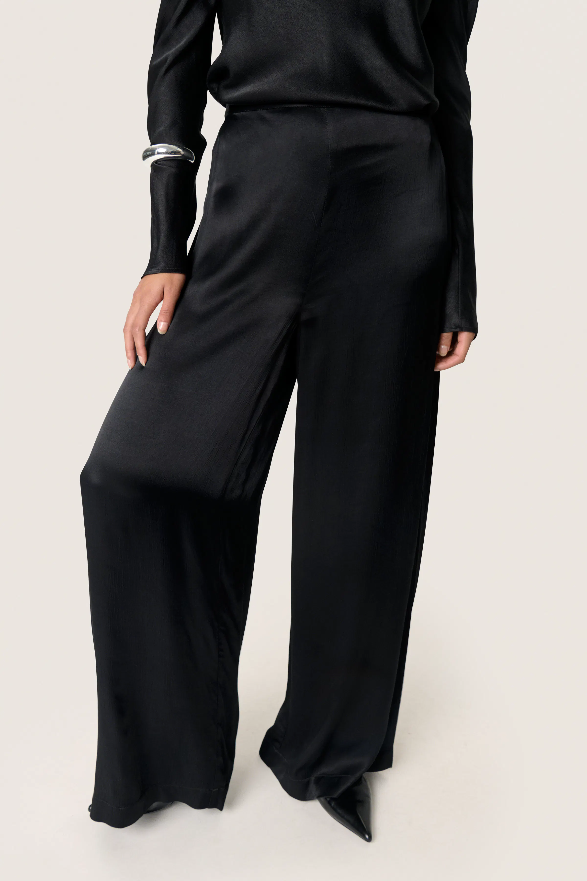 SLRiyan Bukser LOOKBOOK FRONT 30408635-194008