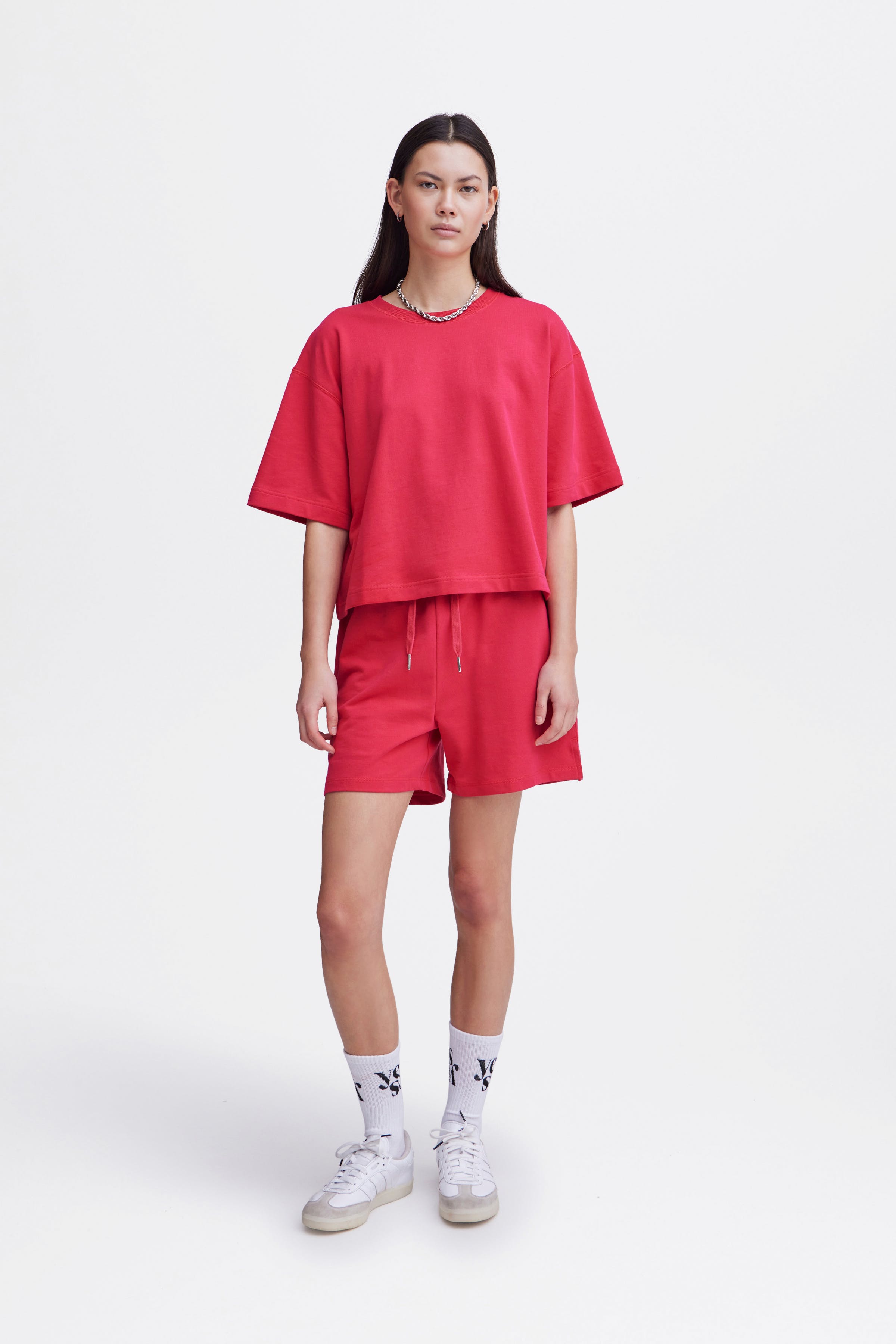 IHOCIE Sweatshirt LOOKBOOK FRONT 20120768-181951