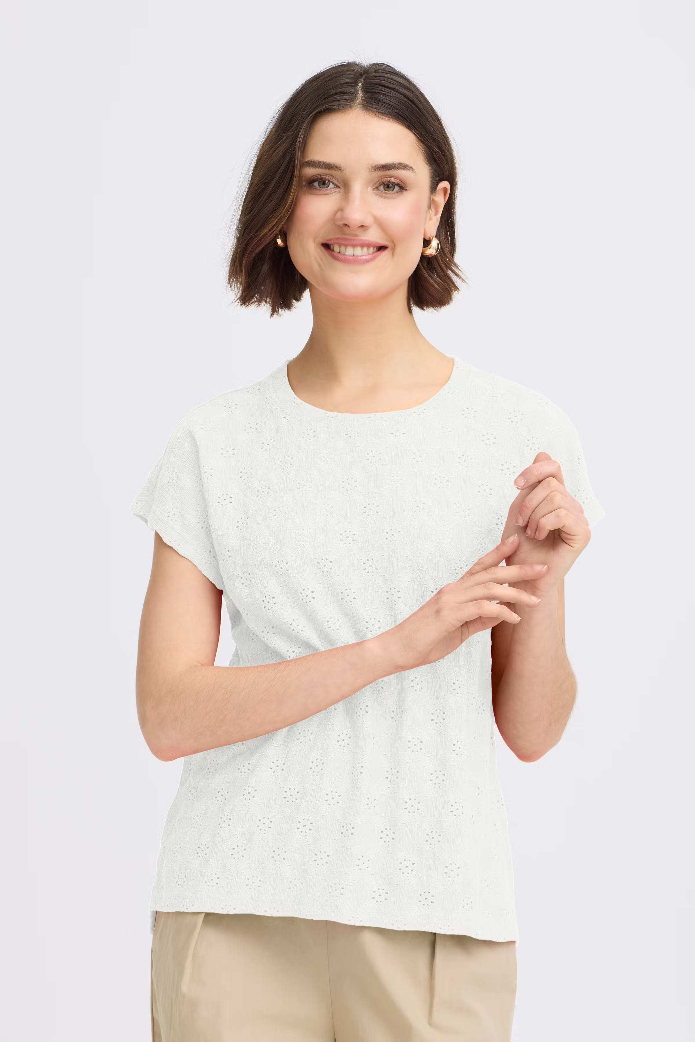 FRIMIRA T-shirt LOOKBOOK FRONT 20617940-114800