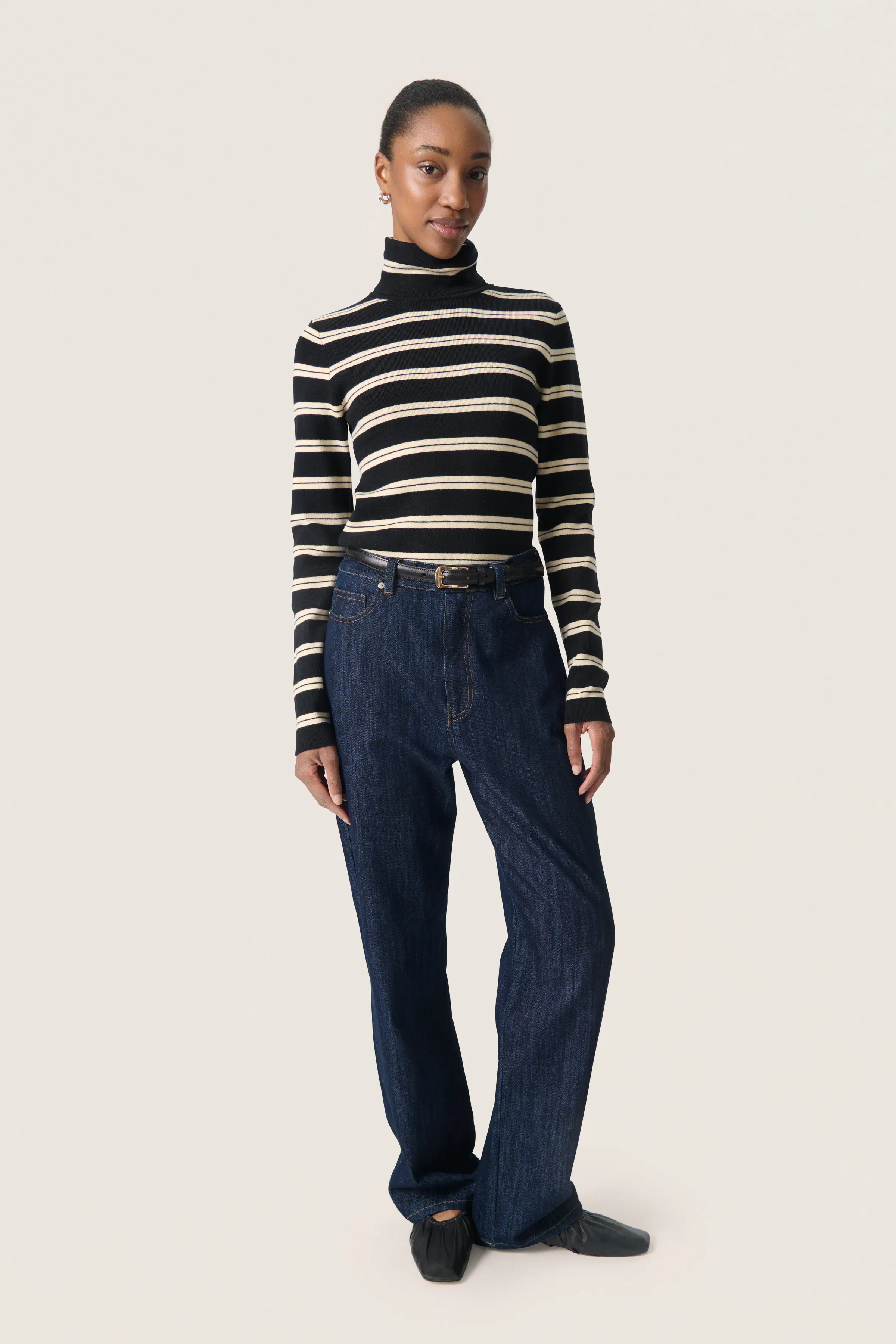 SLSpina Pullover LOOKBOOK FRONT 30407690-304129