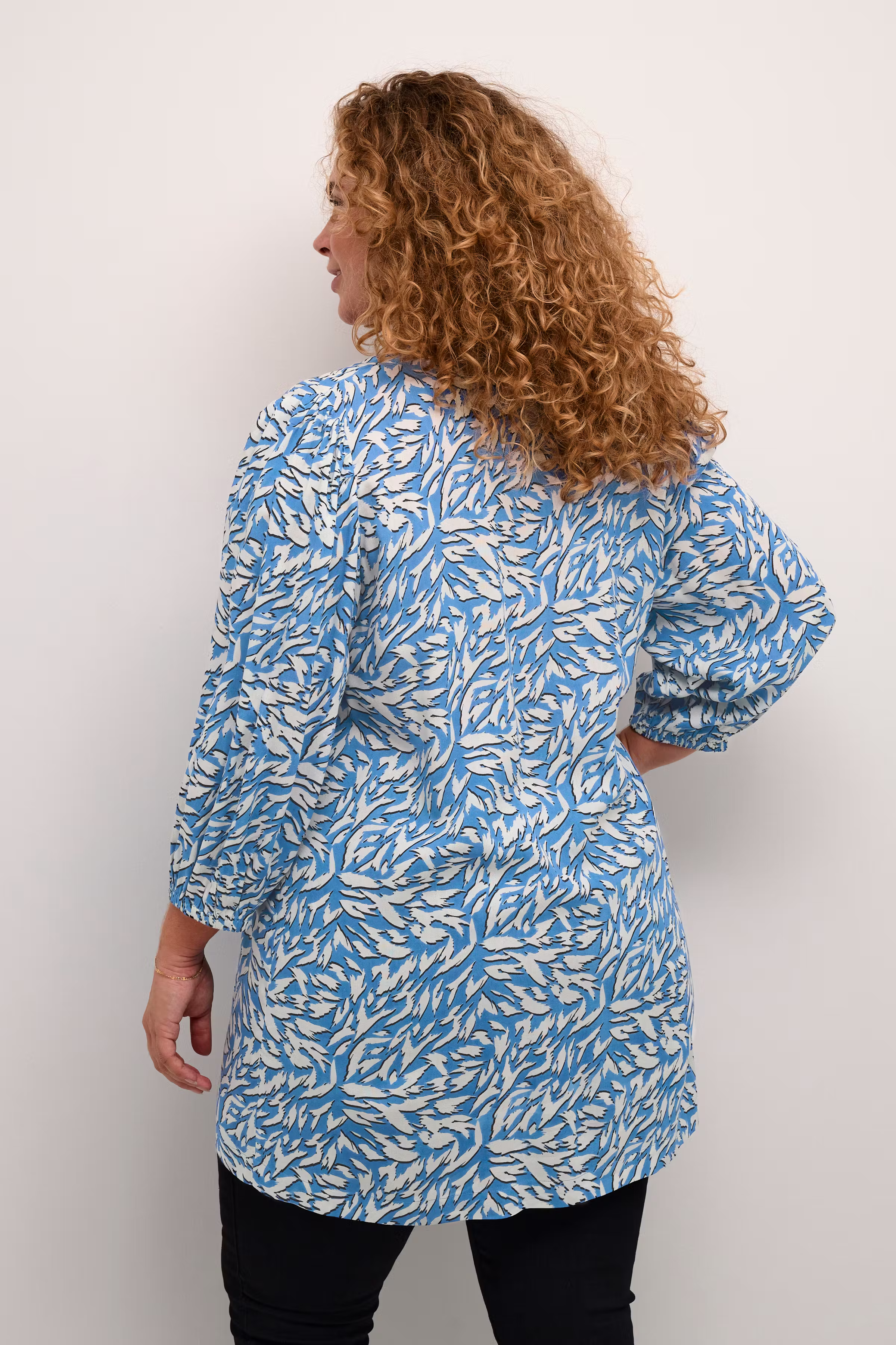 KCjenny Tunic LOOKBOOK BACK 10582228-105656