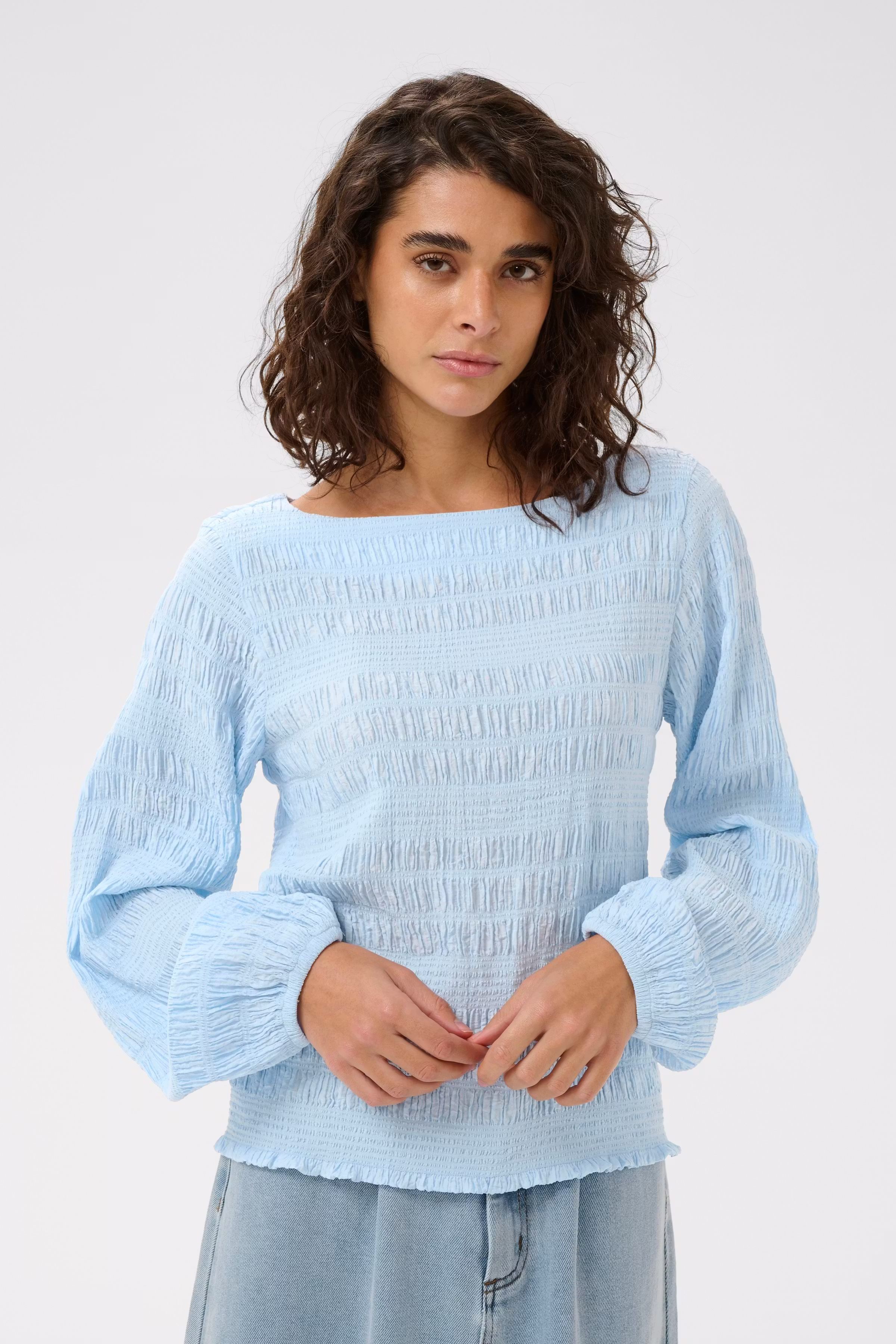 KAkourtney Bluse LOOKBOOK FRONT 10511265-144005