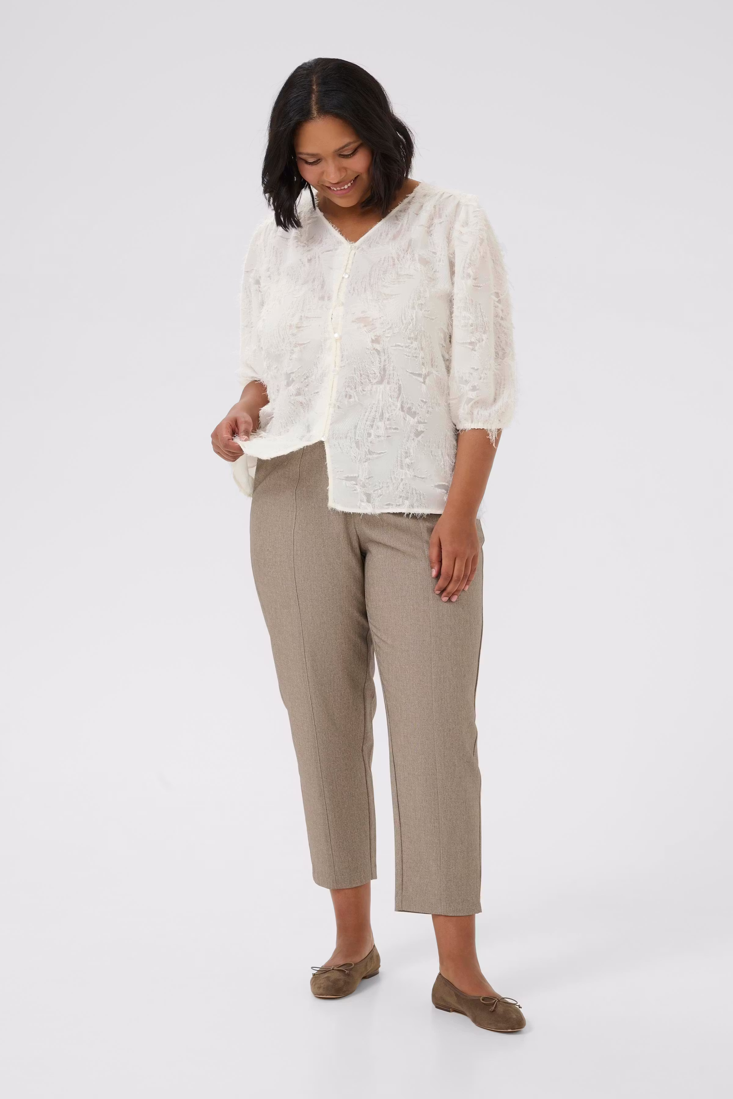 KCparina Bluse LOOKBOOK FRONT 10583415-110602