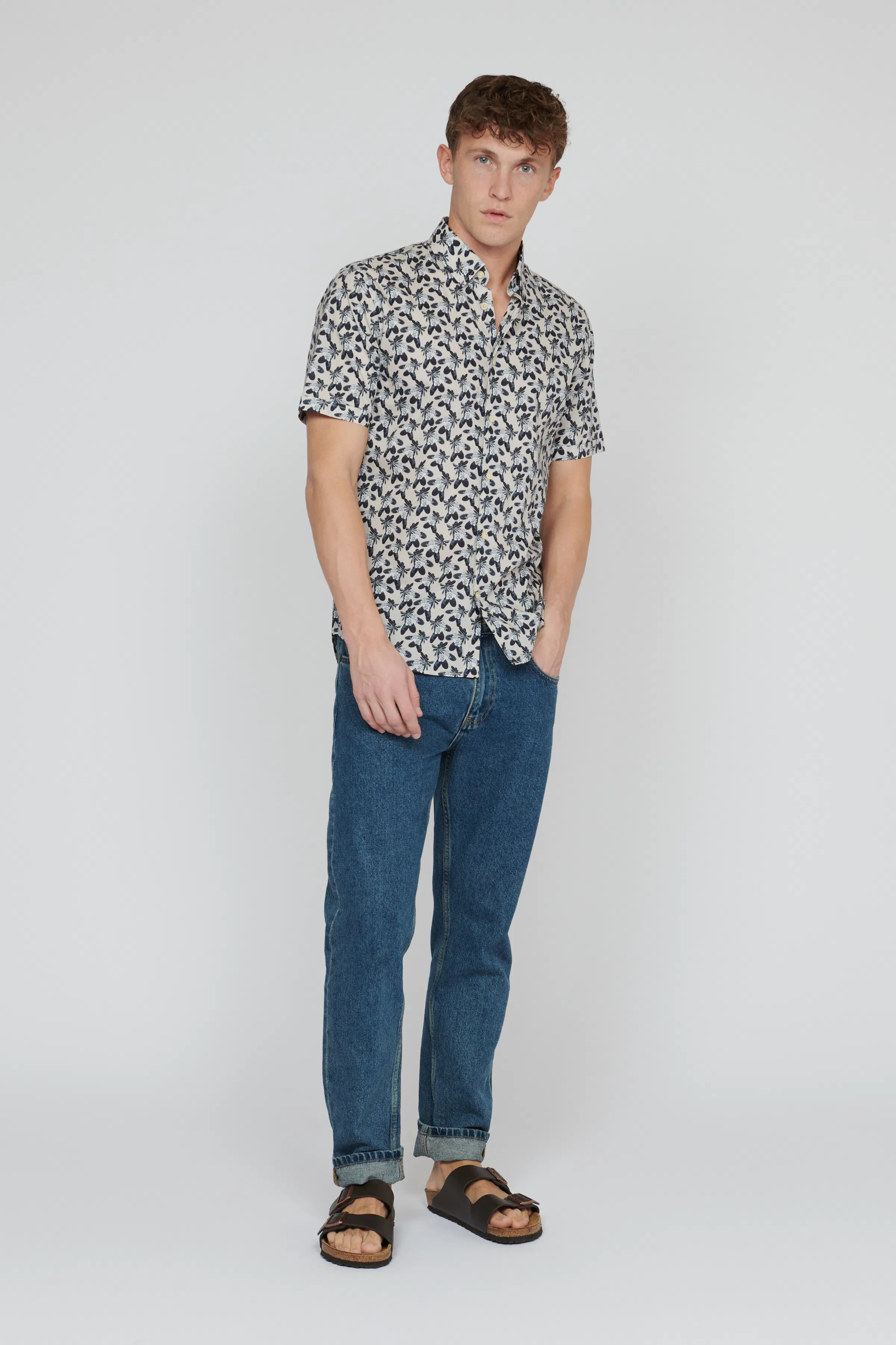 MAtrostol Skjorte LOOKBOOK FRONT 30207359-194011