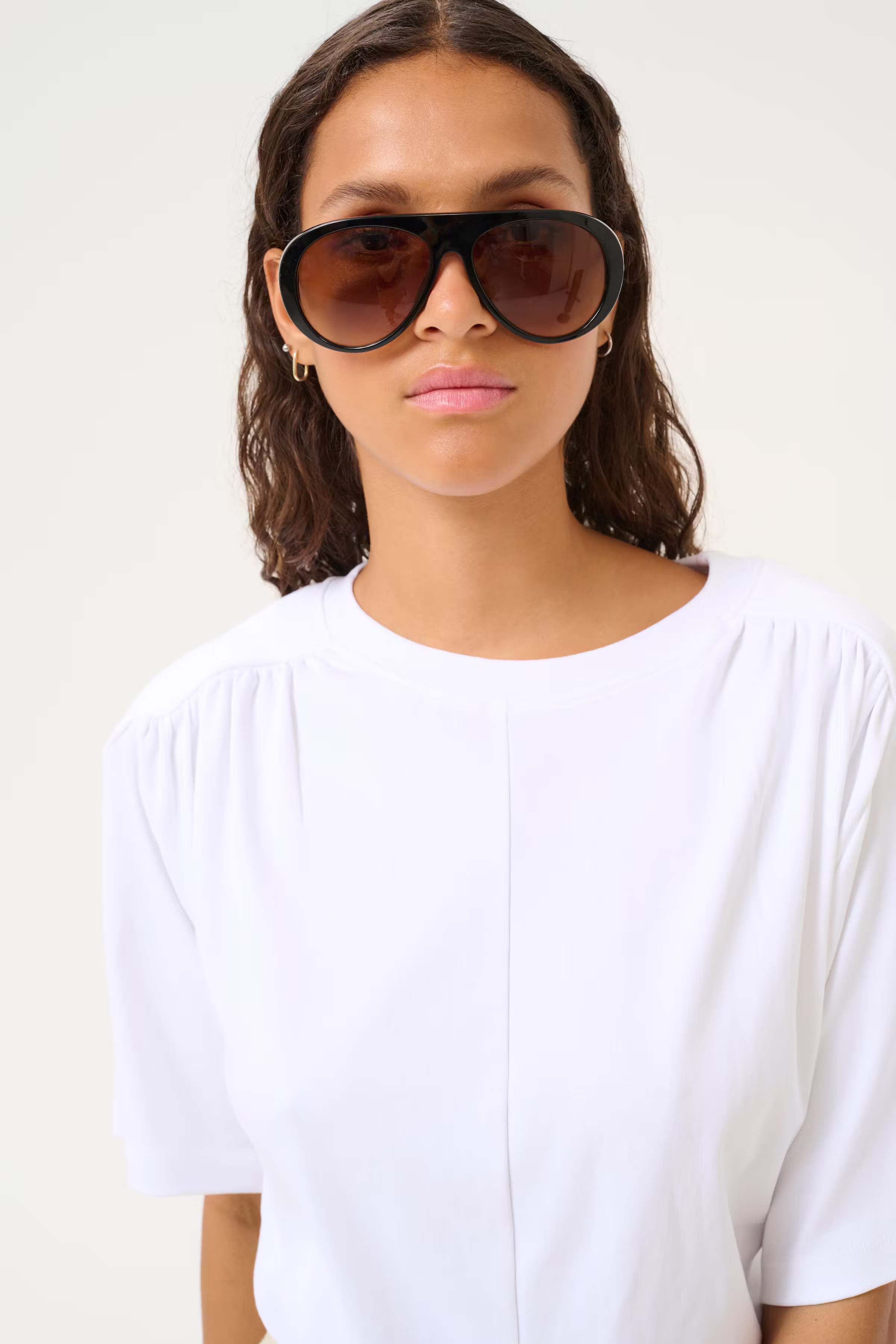 KBVary T-shirt LOOKBOOK DETAIL 10105484-110601