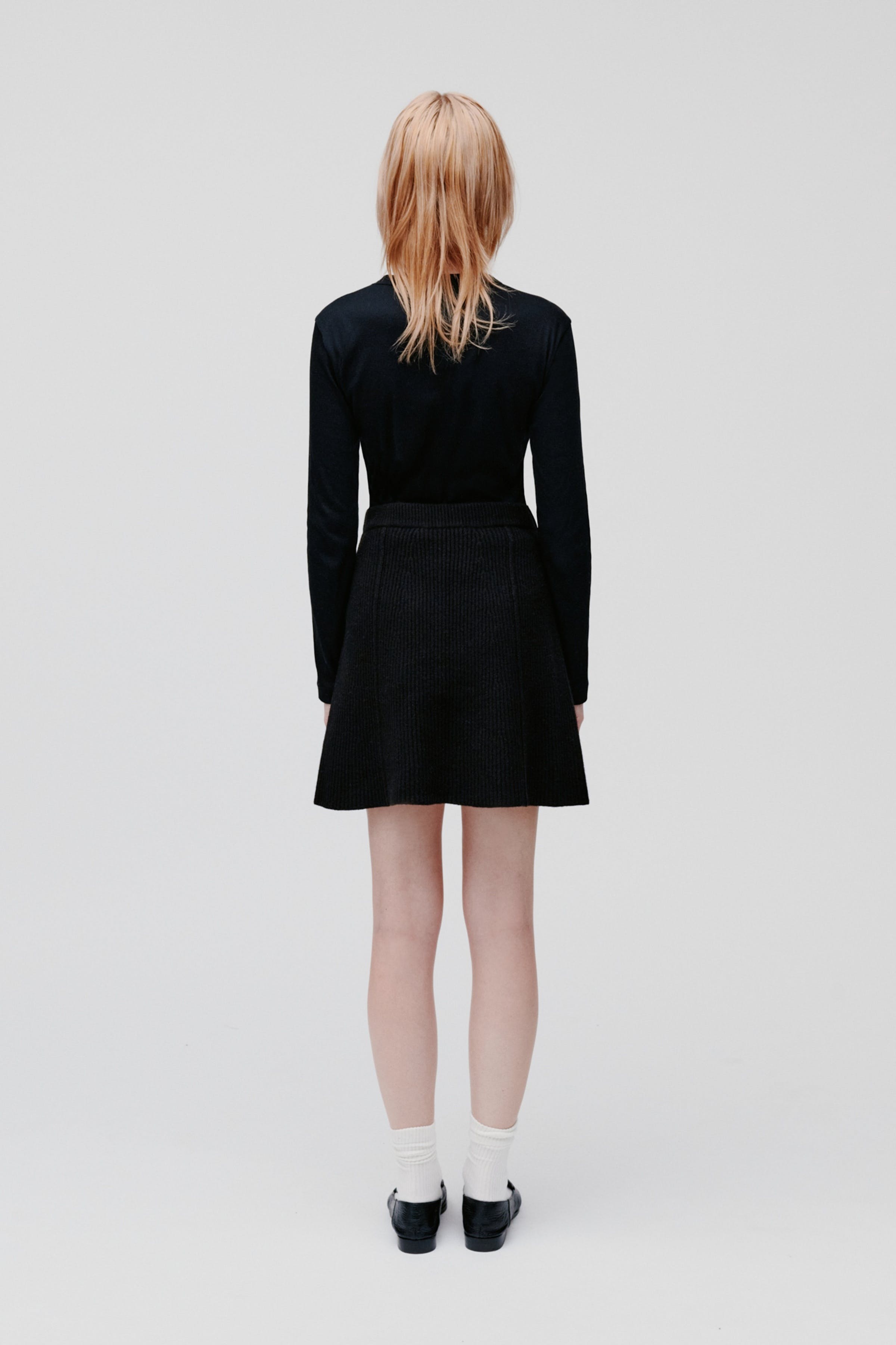 KEENA Skirt LOOKBOOK BACK 30600601-BK999