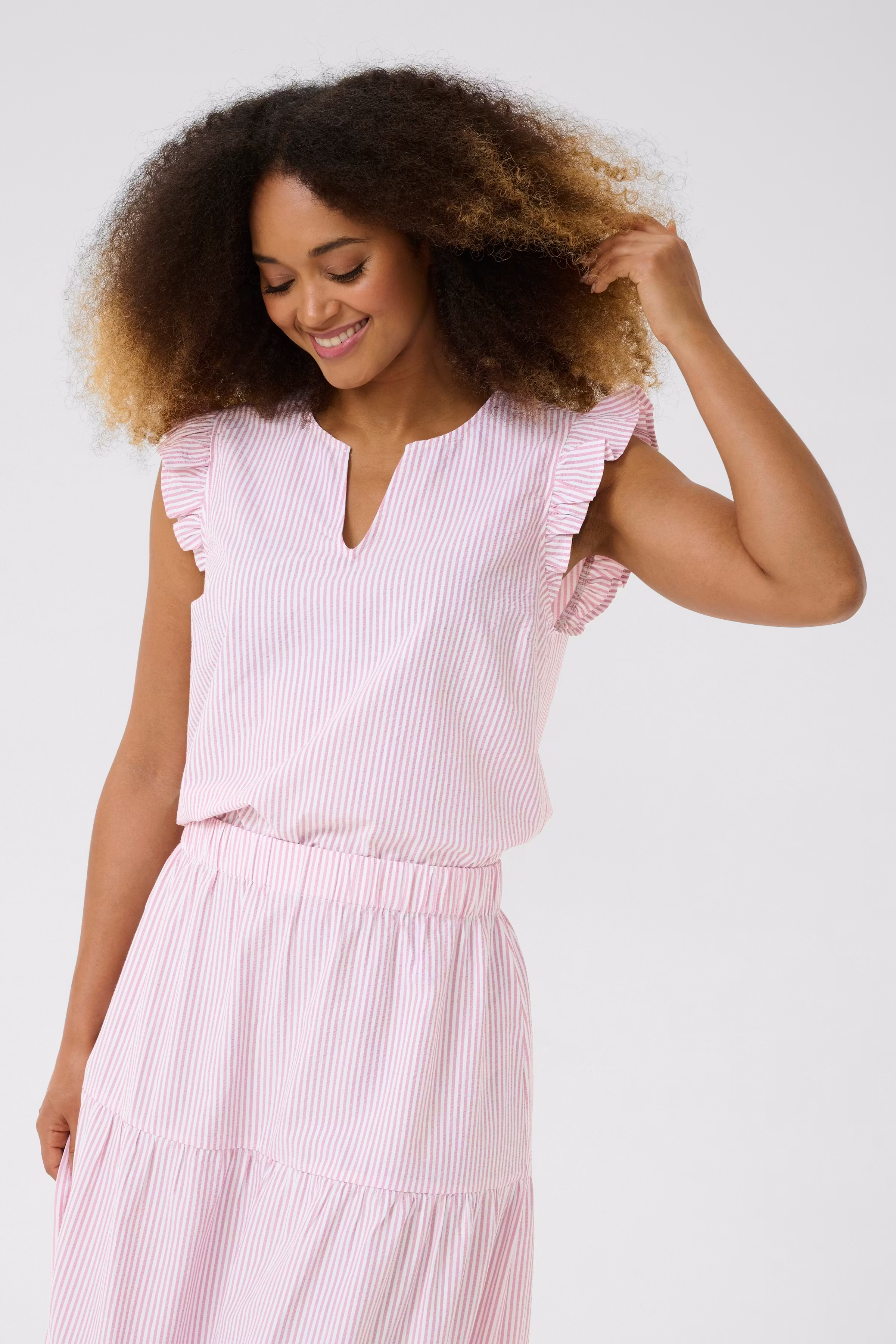 CRAmala Top LOOKBOOK FRONT 10614101-108070