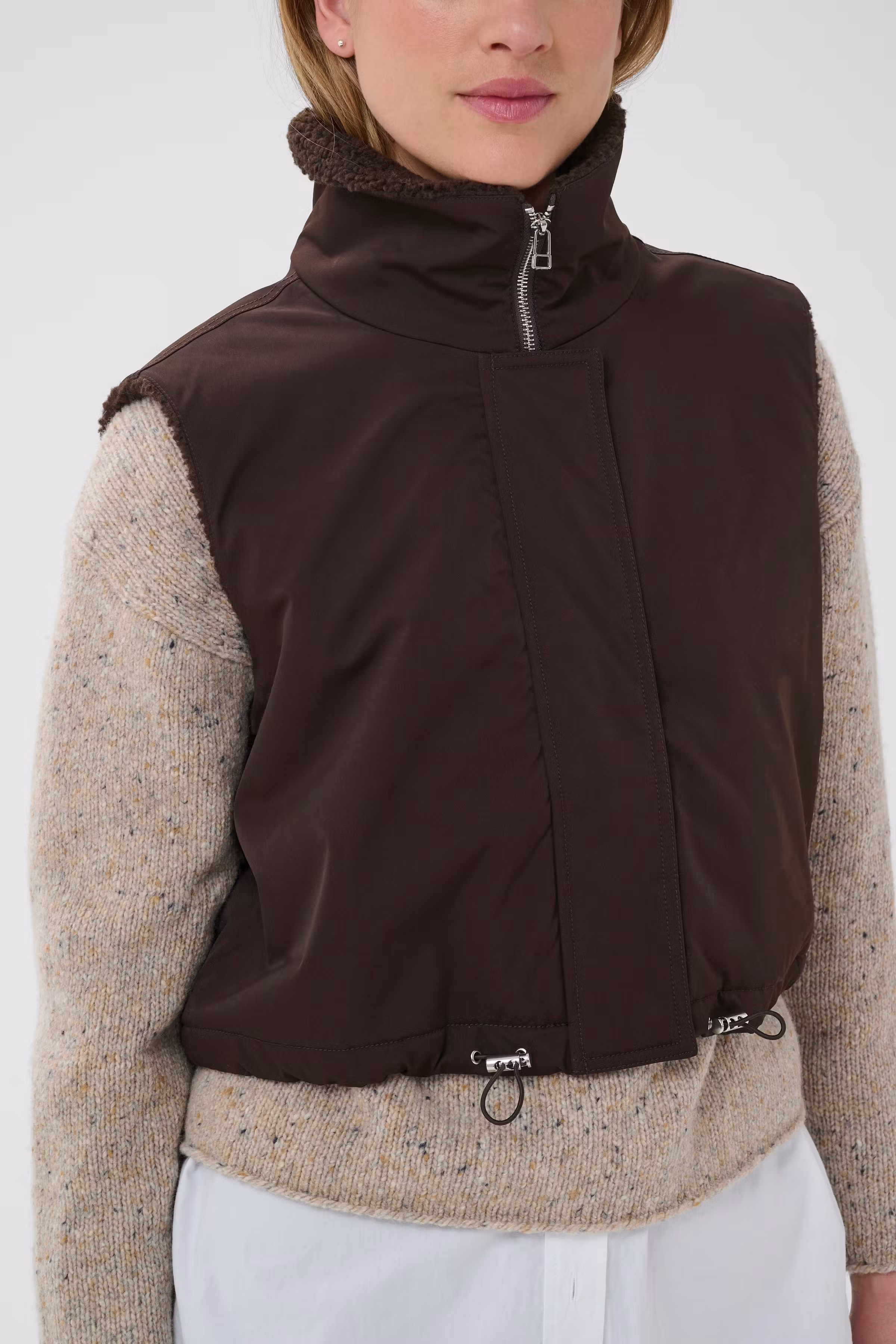 CathlinPW Warme Weste LOOKBOOK DETAIL 30310745-191106