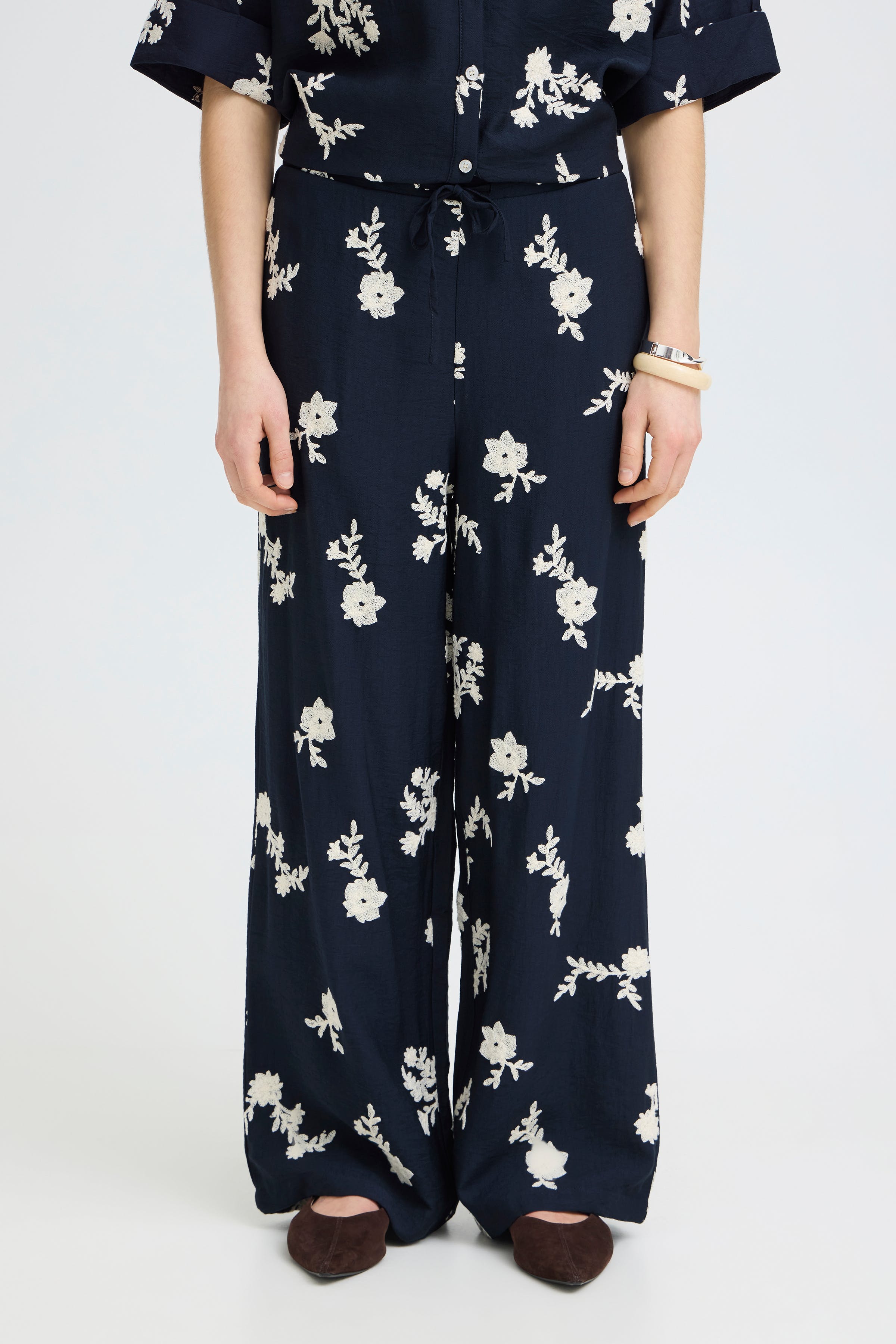 FRJOFINA Hose LOOKBOOK FRONT 20618618-900014430