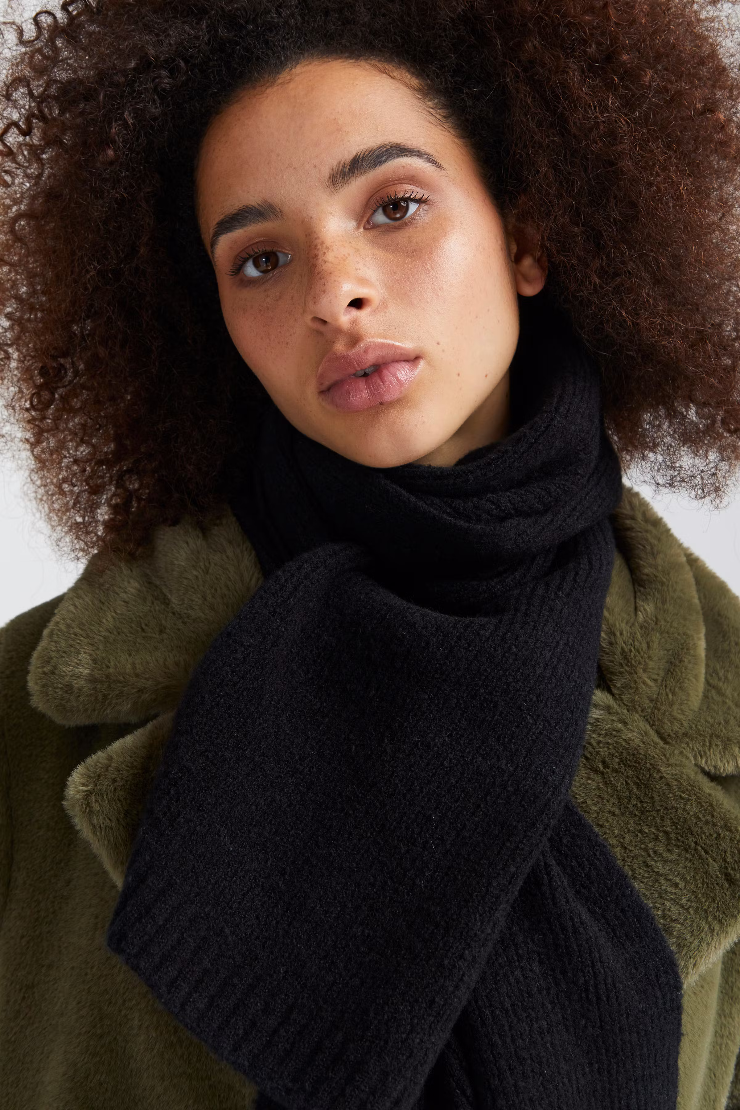 IAIVO Skjerf LOOKBOOK DETAIL 20112670-194008