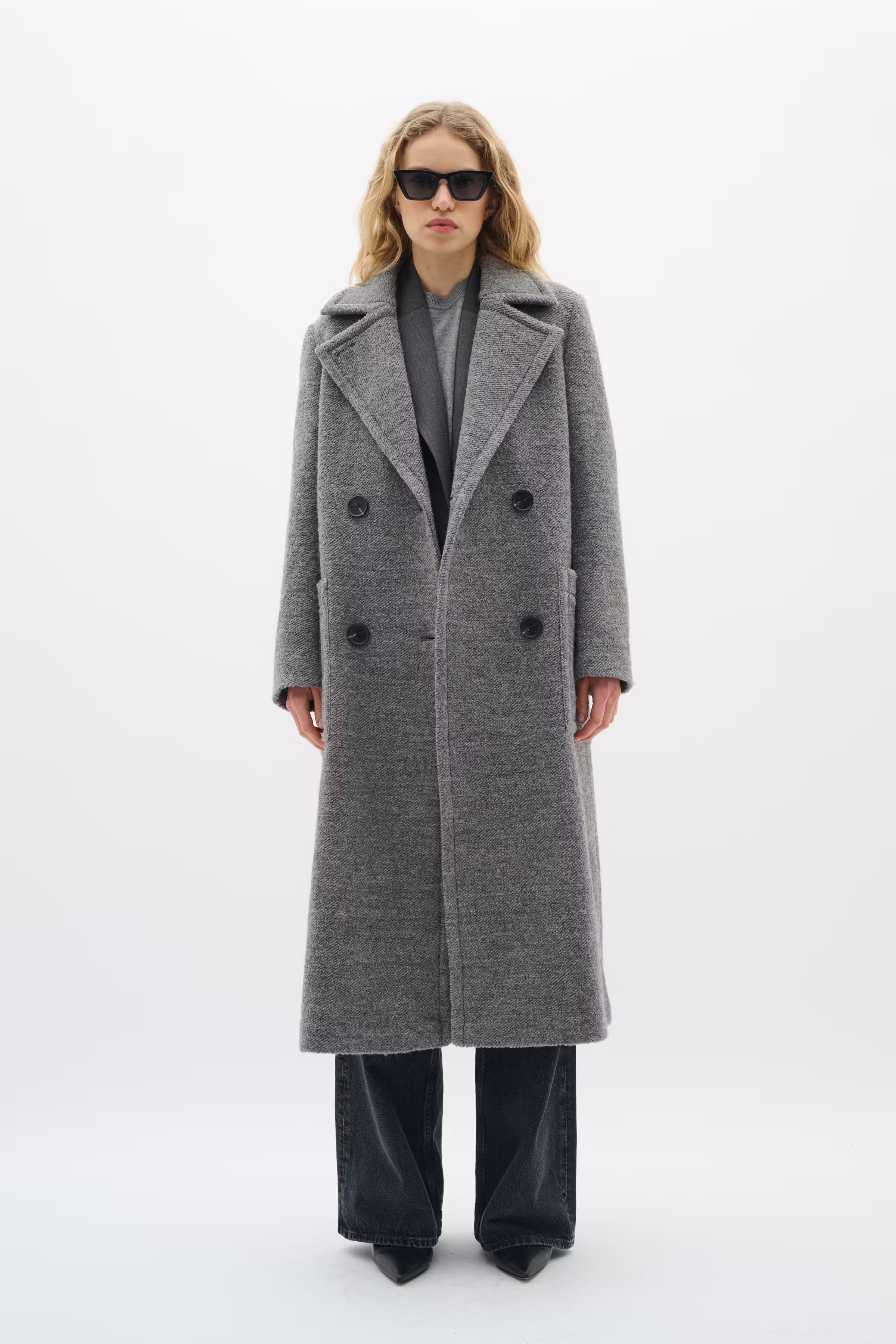 YumIW Coat LOOKBOOK FRONT 30110615-1740161