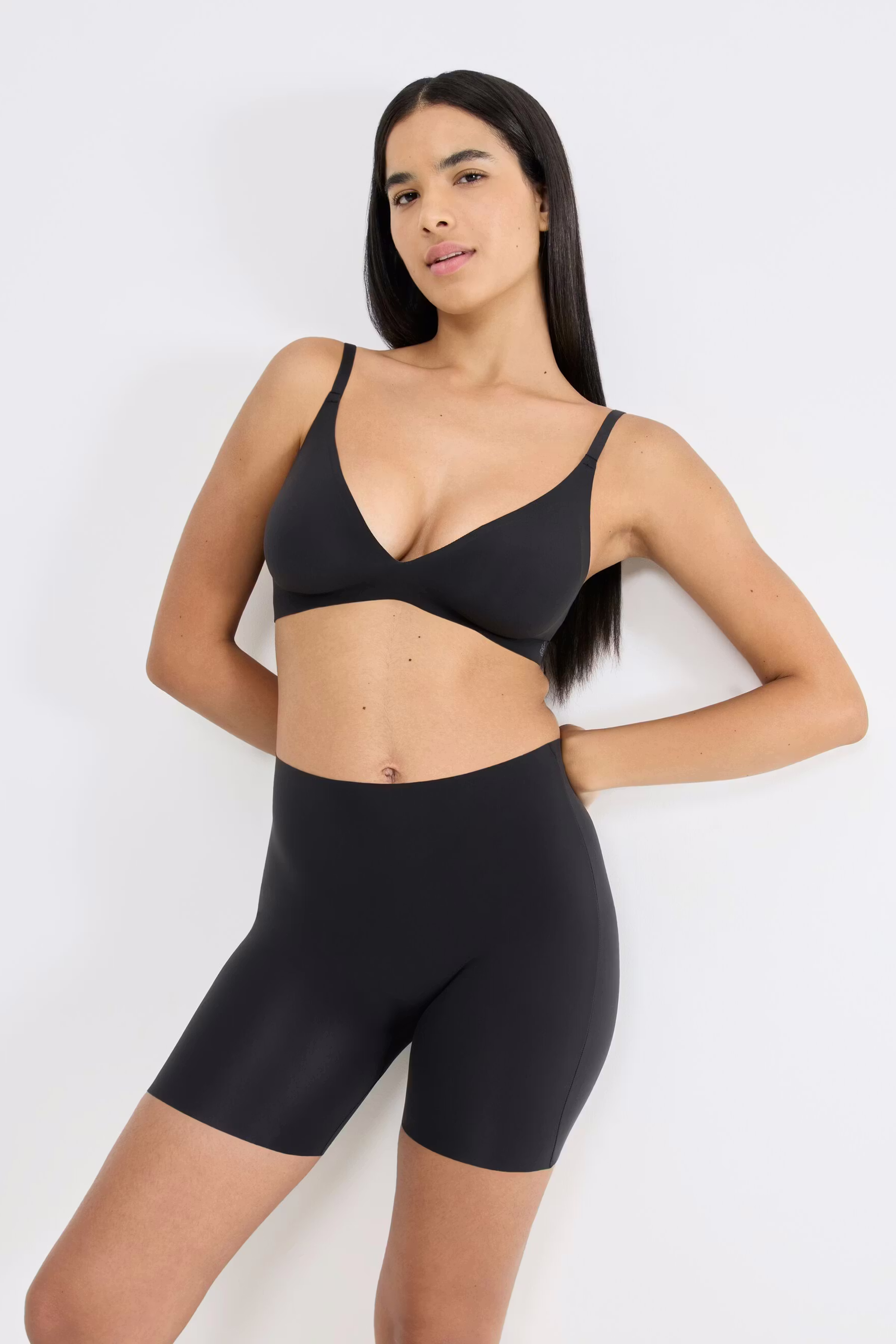 sloggiZEROFeel Bra LOOKBOOK FRONT 40551692-400786