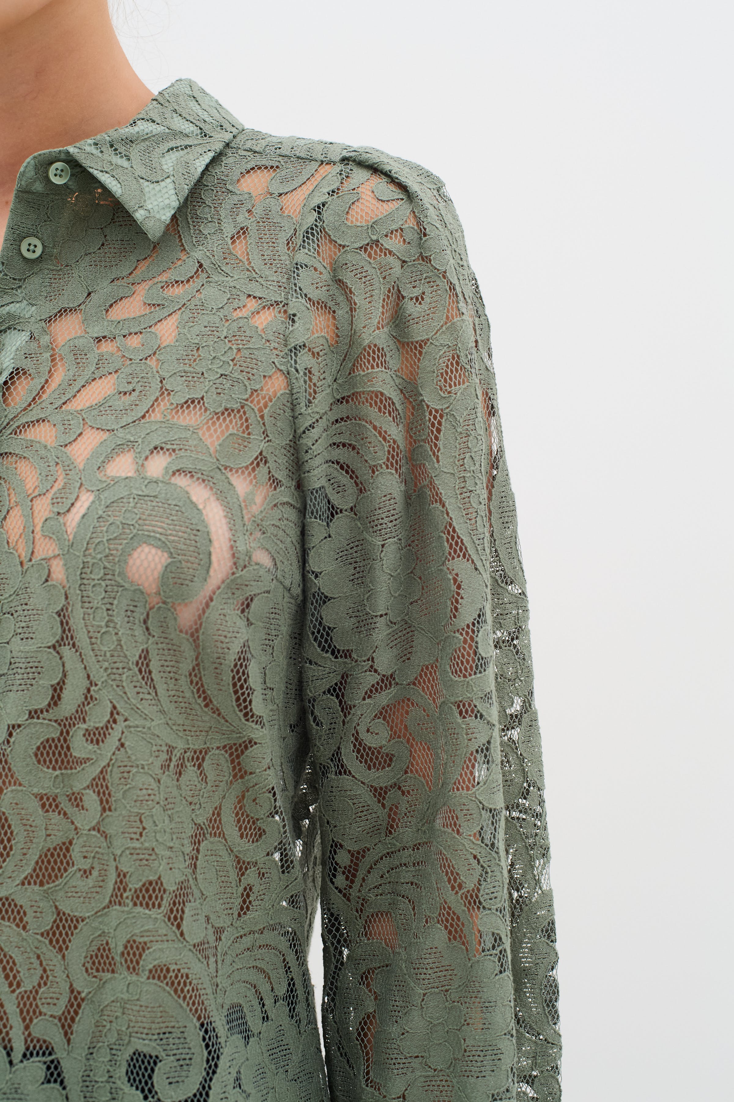 MaddyIW Hemd LOOKBOOK DETAIL 30110604-185806