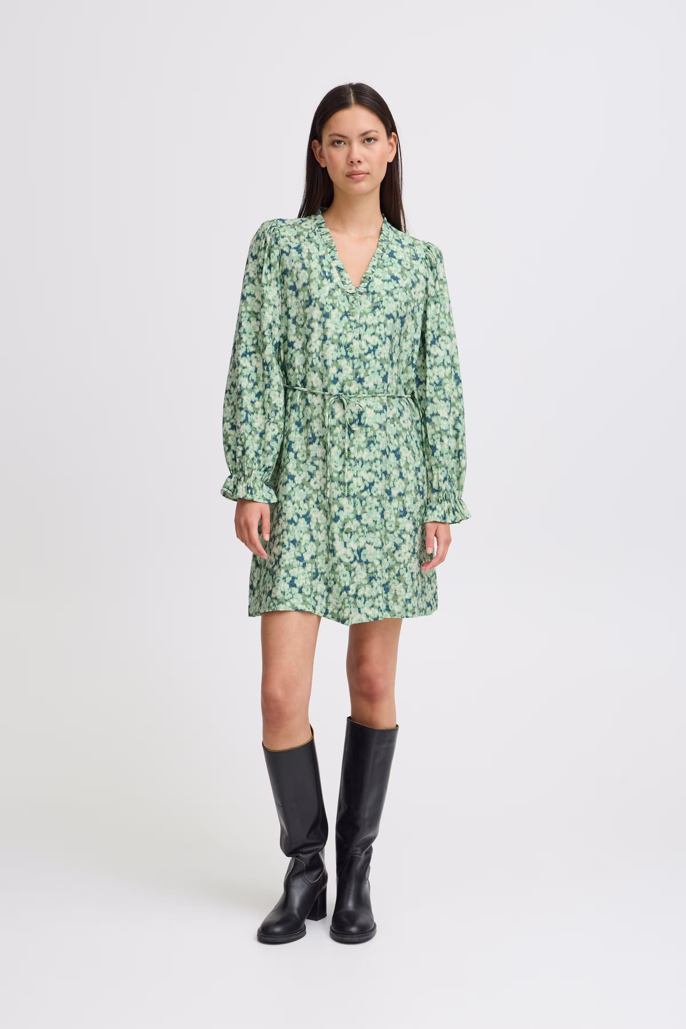 IHUNIQUA Kjole LOOKBOOK FRONT 20121460-203259