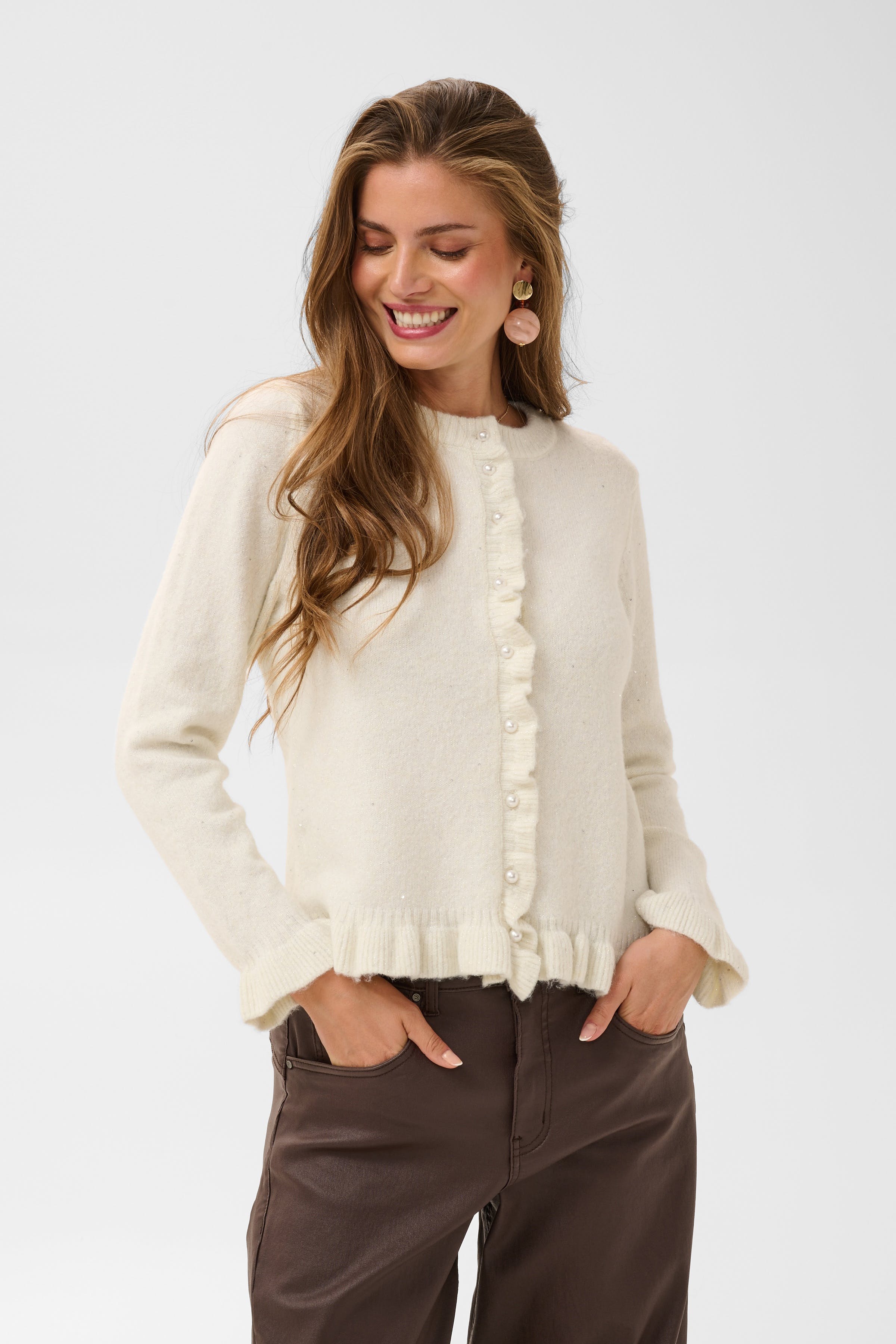 CRJolly Cardigan LOOKBOOK FRONT 10614473-110701