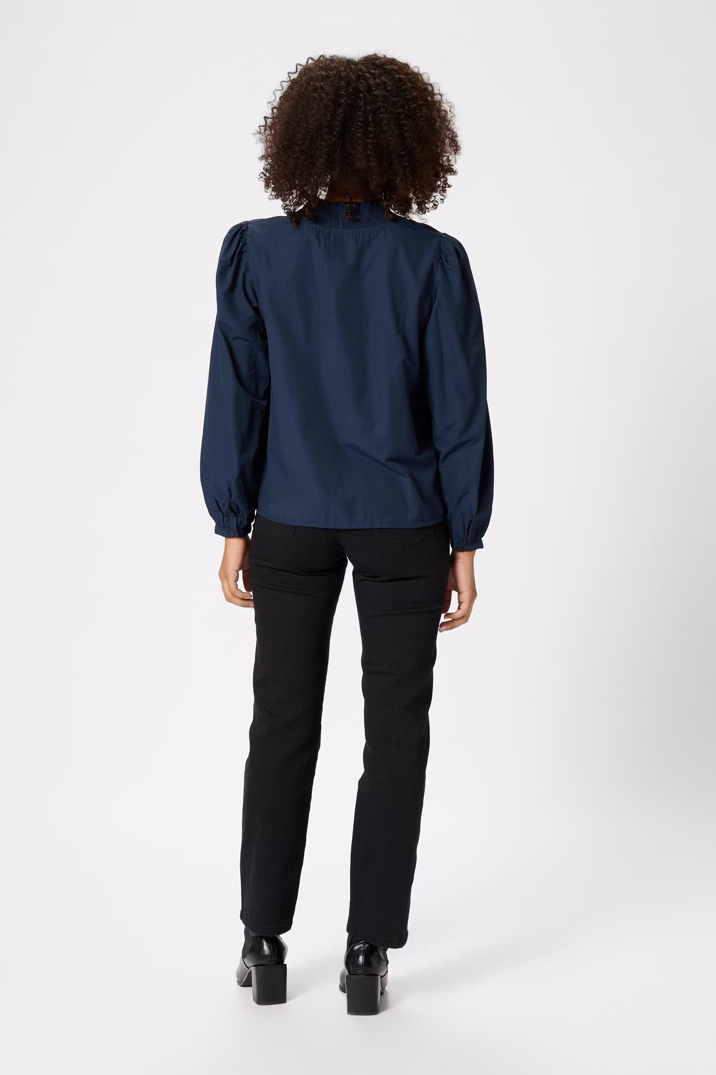 KAmaia Skjorte LOOKBOOK BACK 10509662-194020