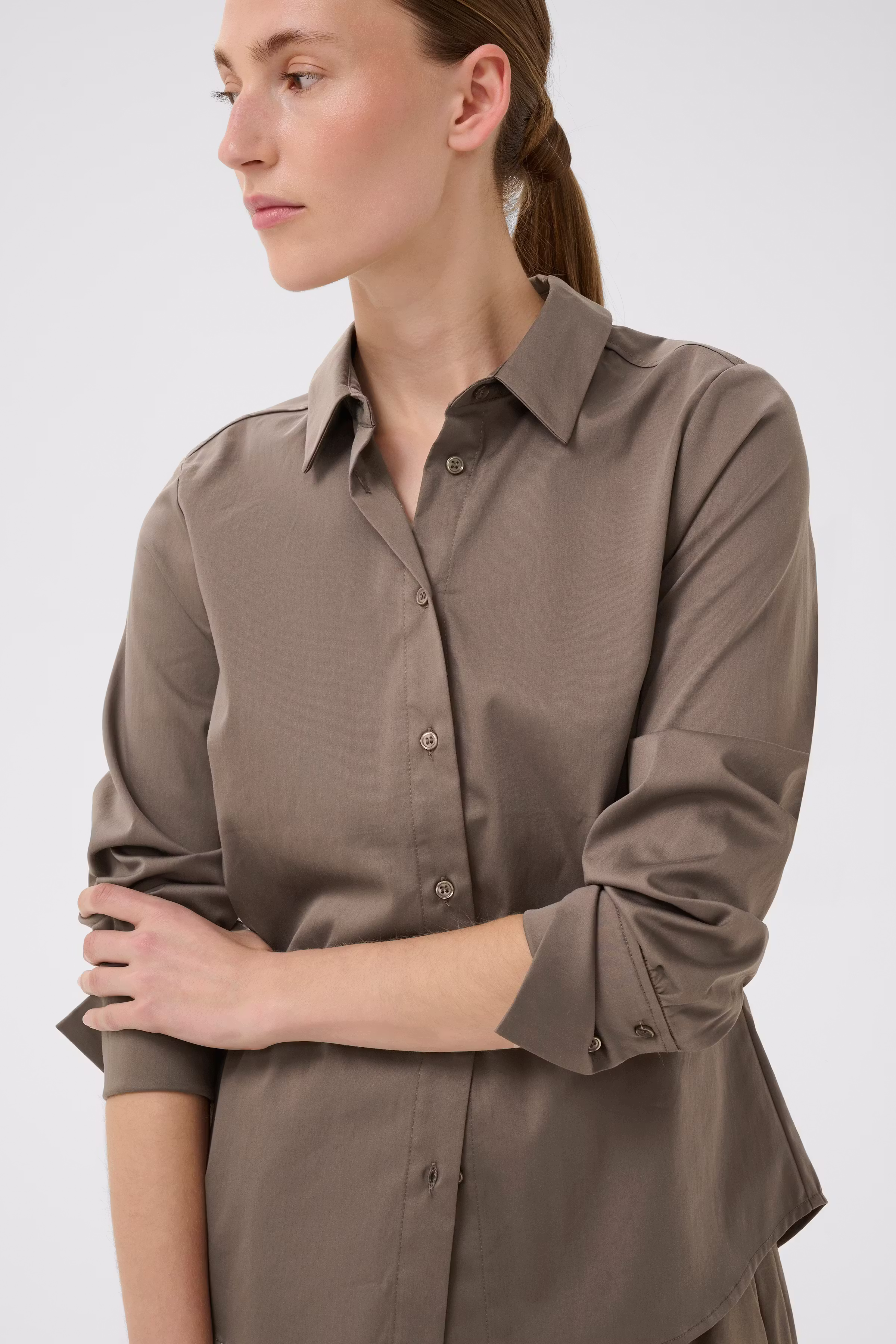 CallyIW Shirt LOOKBOOK DETAIL 30109094-181307