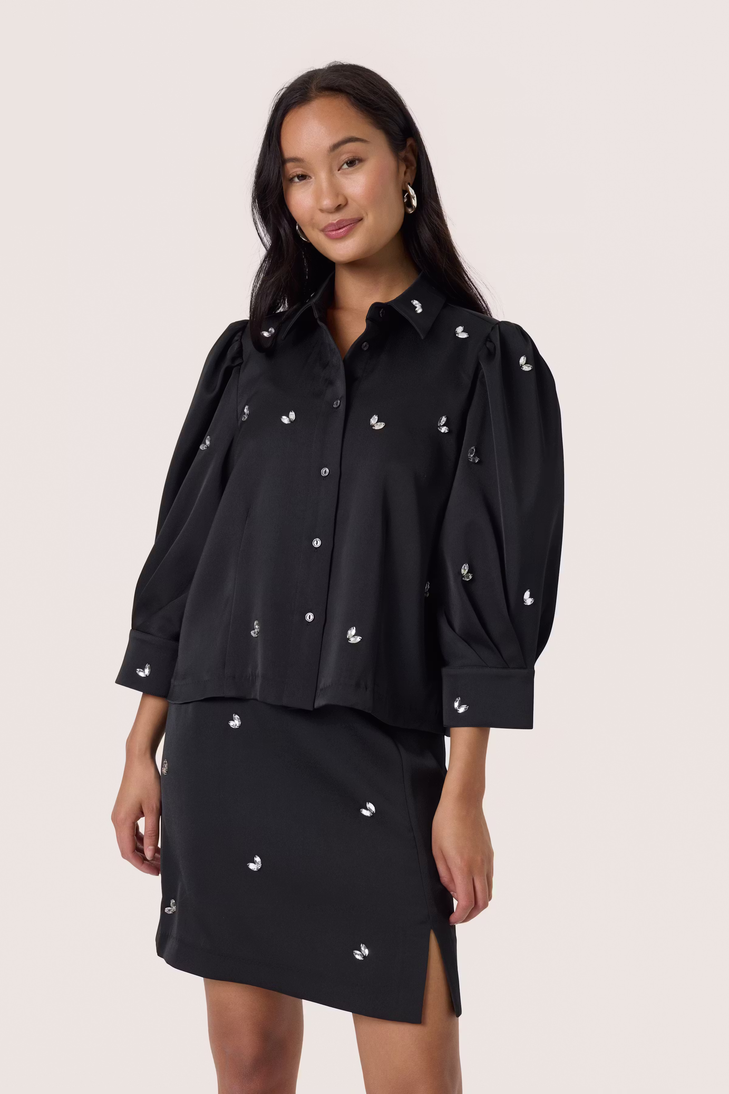 SLSelda Skjorta LOOKBOOK FRONT 30408711-194008