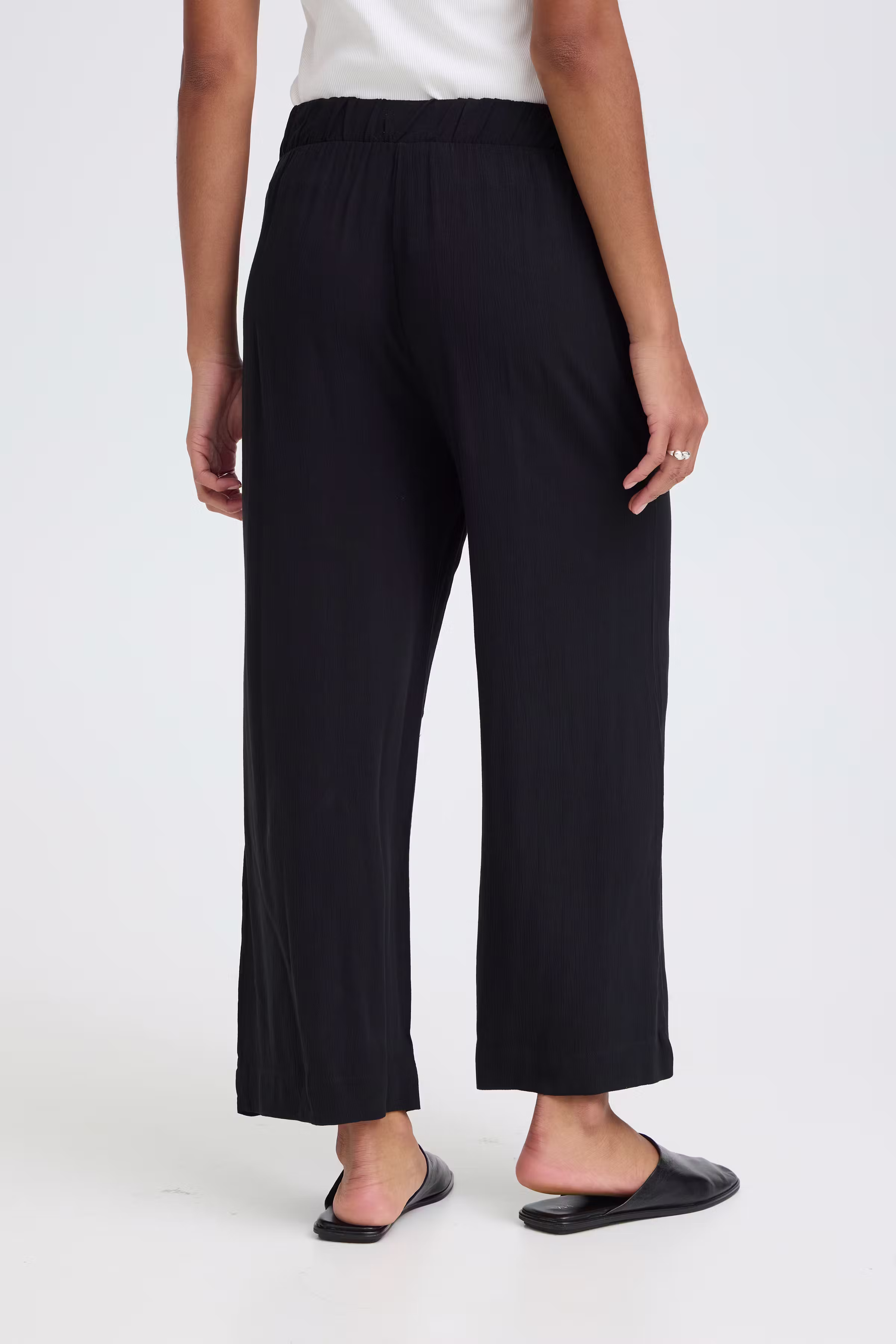 IHMARRAKECH Broek LOOKBOOK BACK 20111452-194008