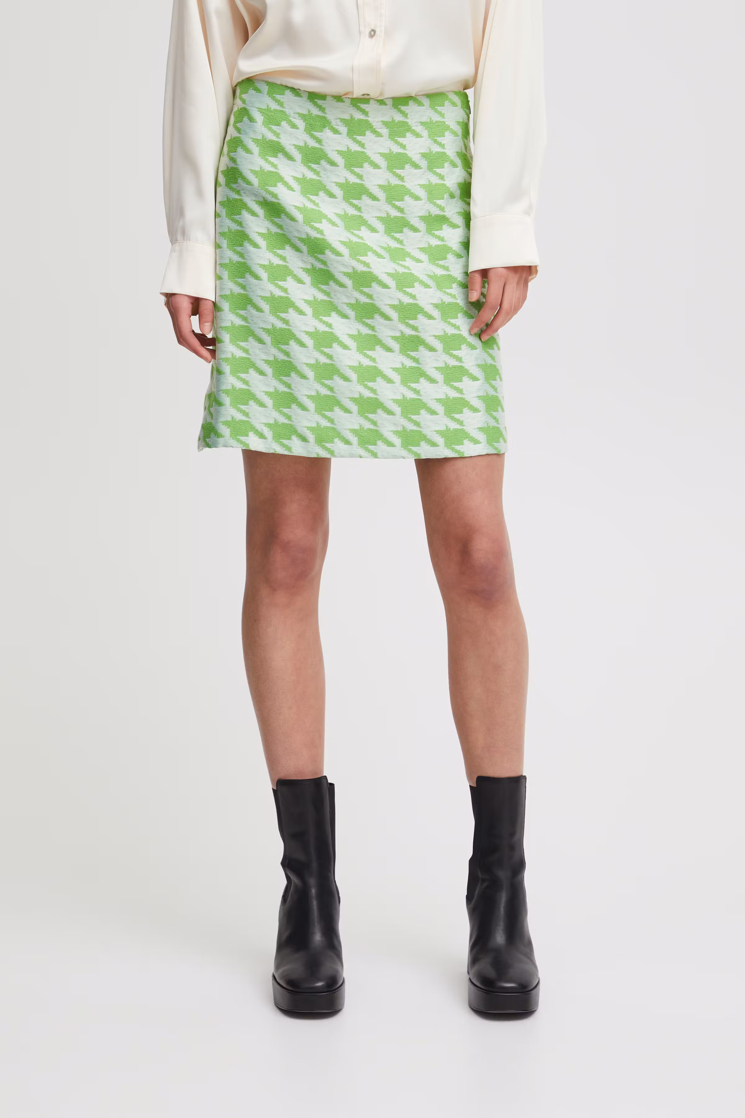 IXHANNE Jupe LOOKBOOK FRONT 20120370-202736