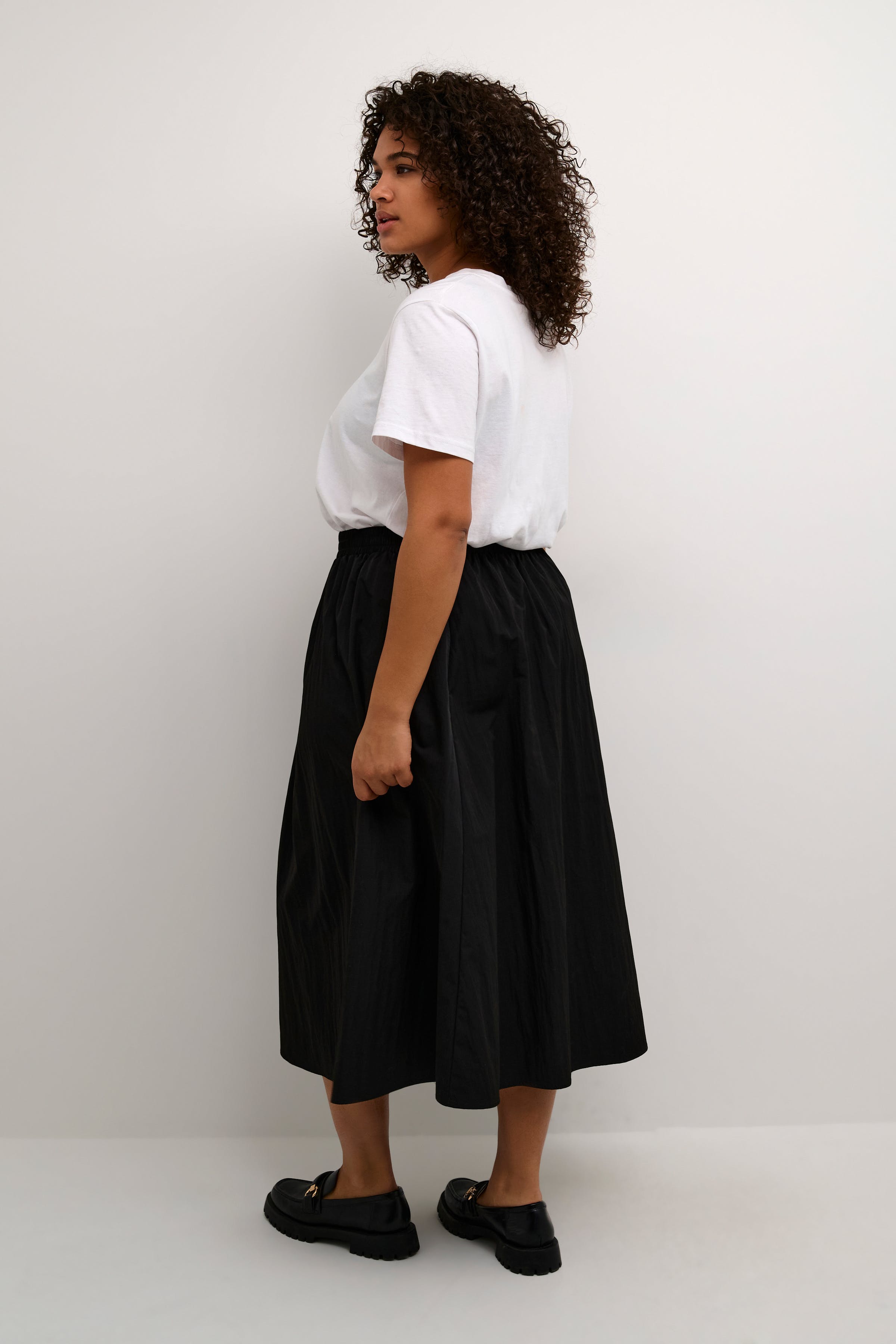 KCeva Skirt LOOKBOOK BACK 10582507-100121