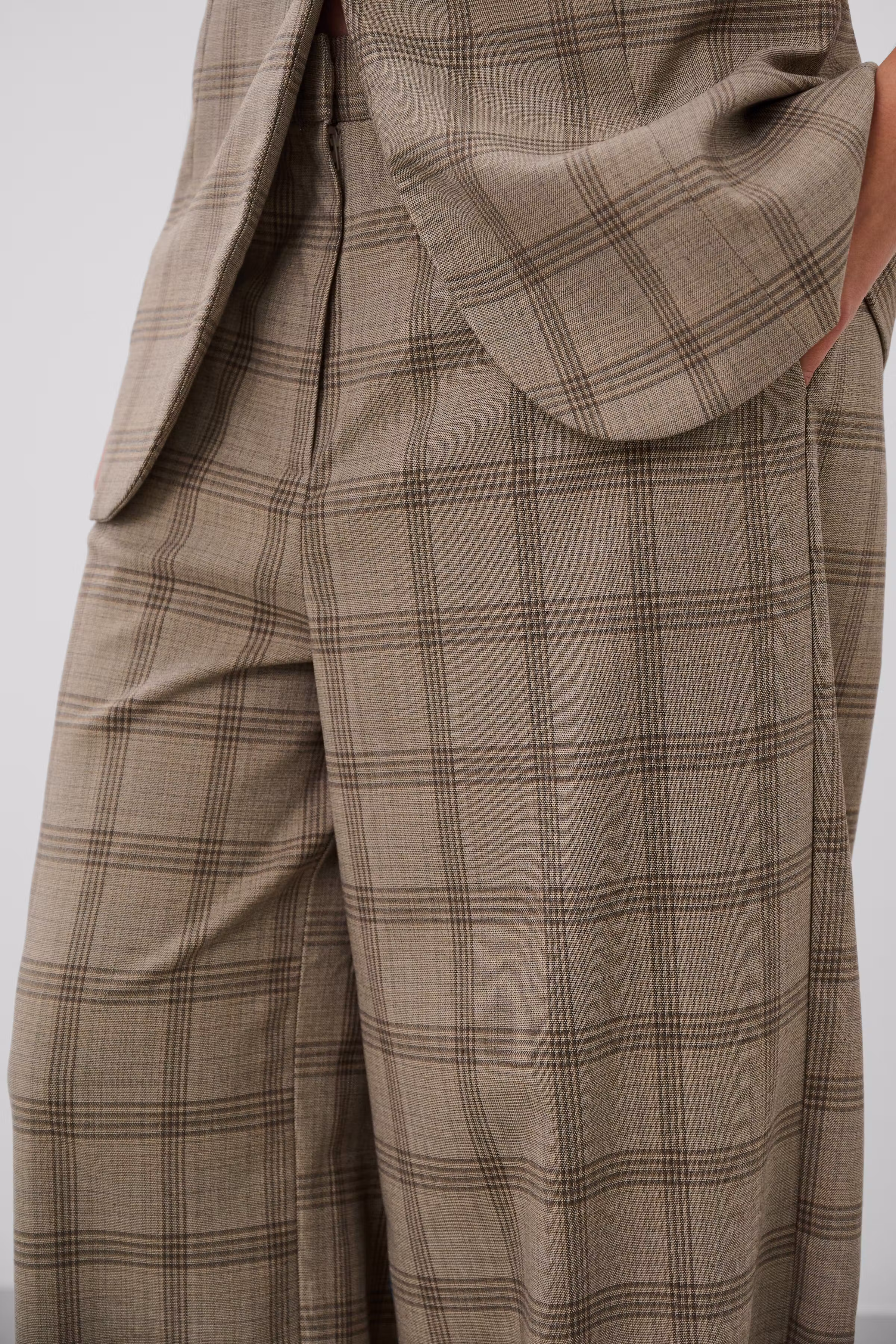 SLRanja Bukser LOOKBOOK DETAIL 30409668-305430