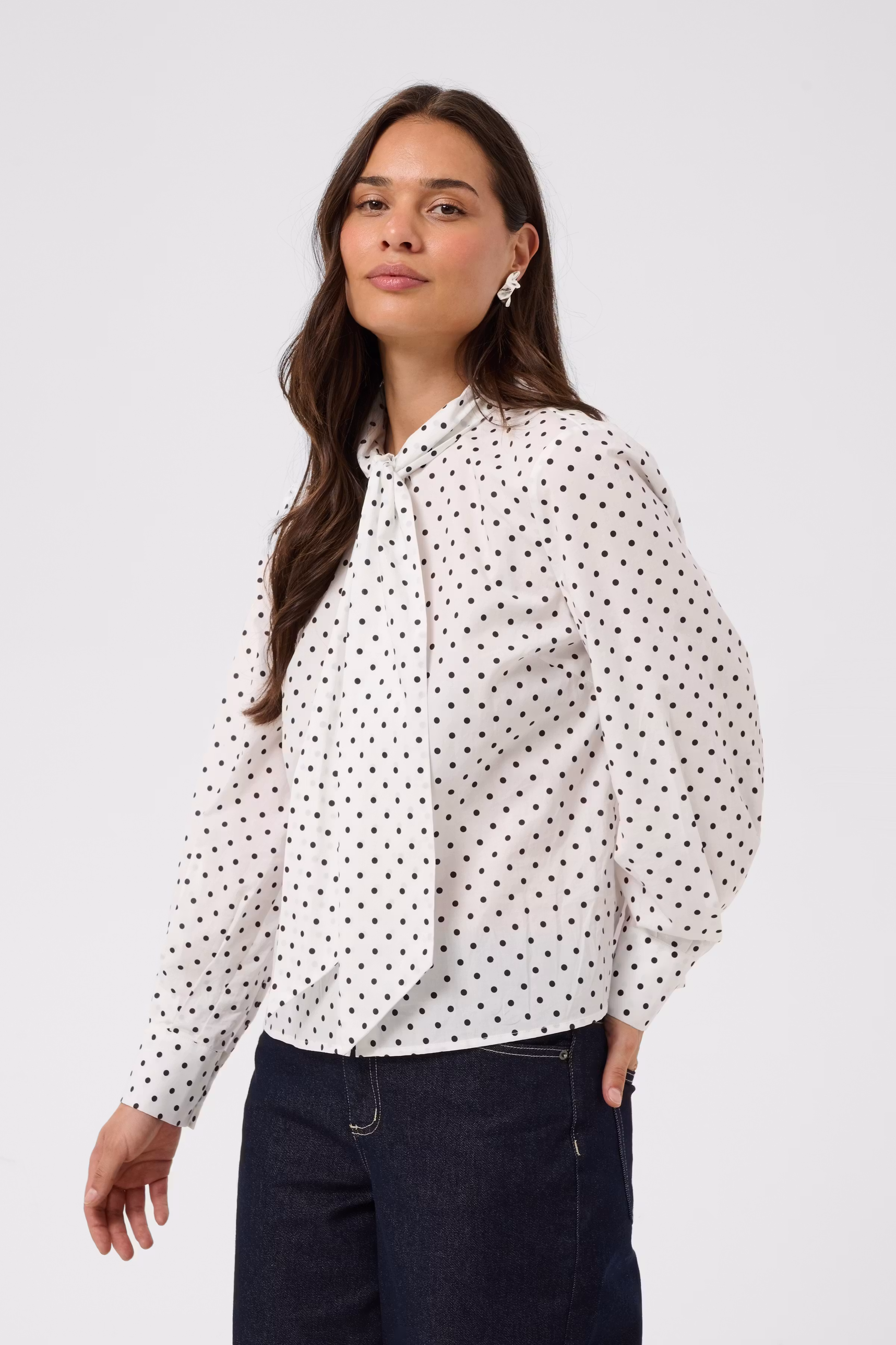 KAmilly Skjorte LOOKBOOK FRONT 10512133-109791
