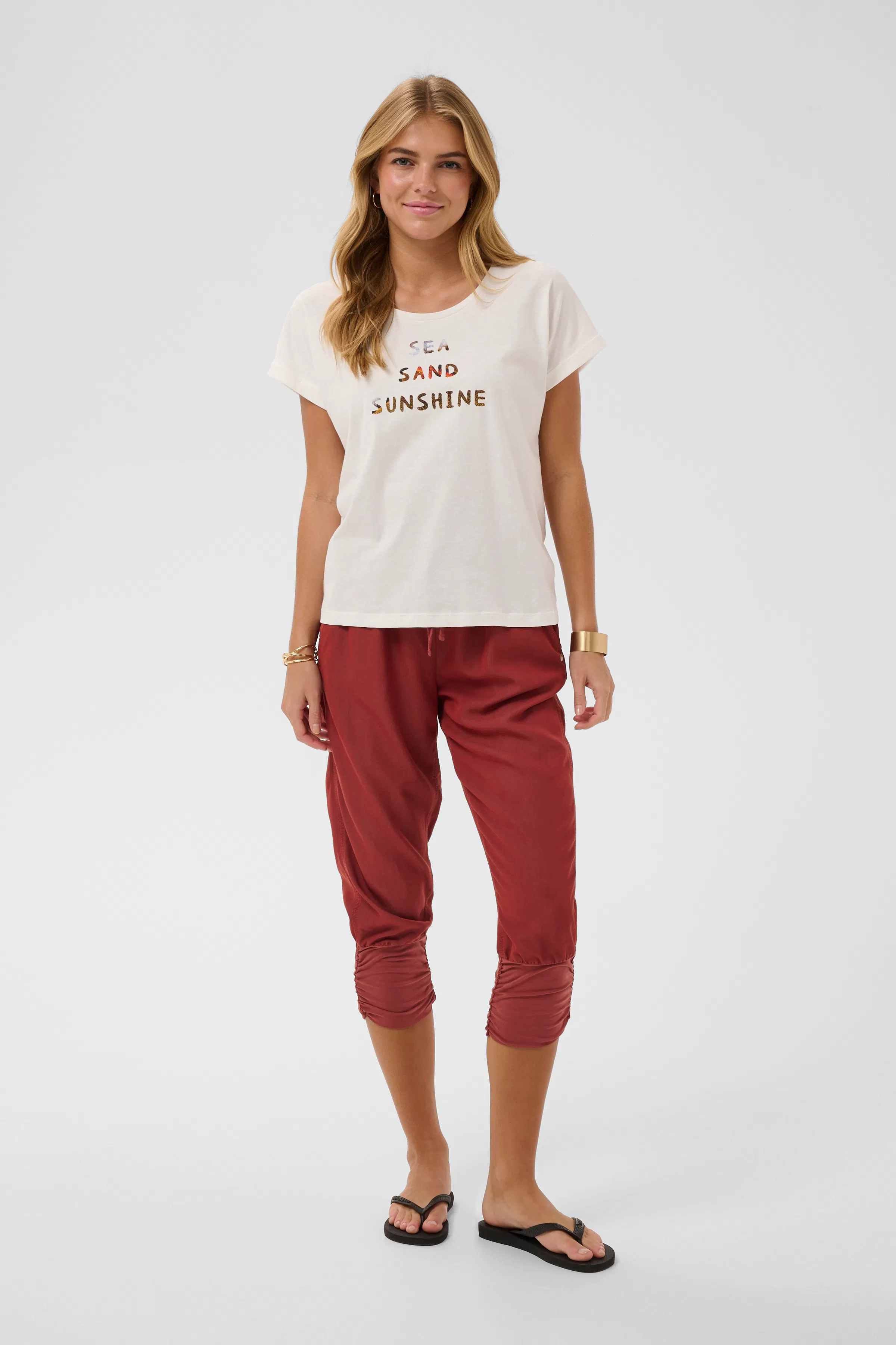 CRAlma T-shirt LOOKBOOK FRONT 10615062-109366