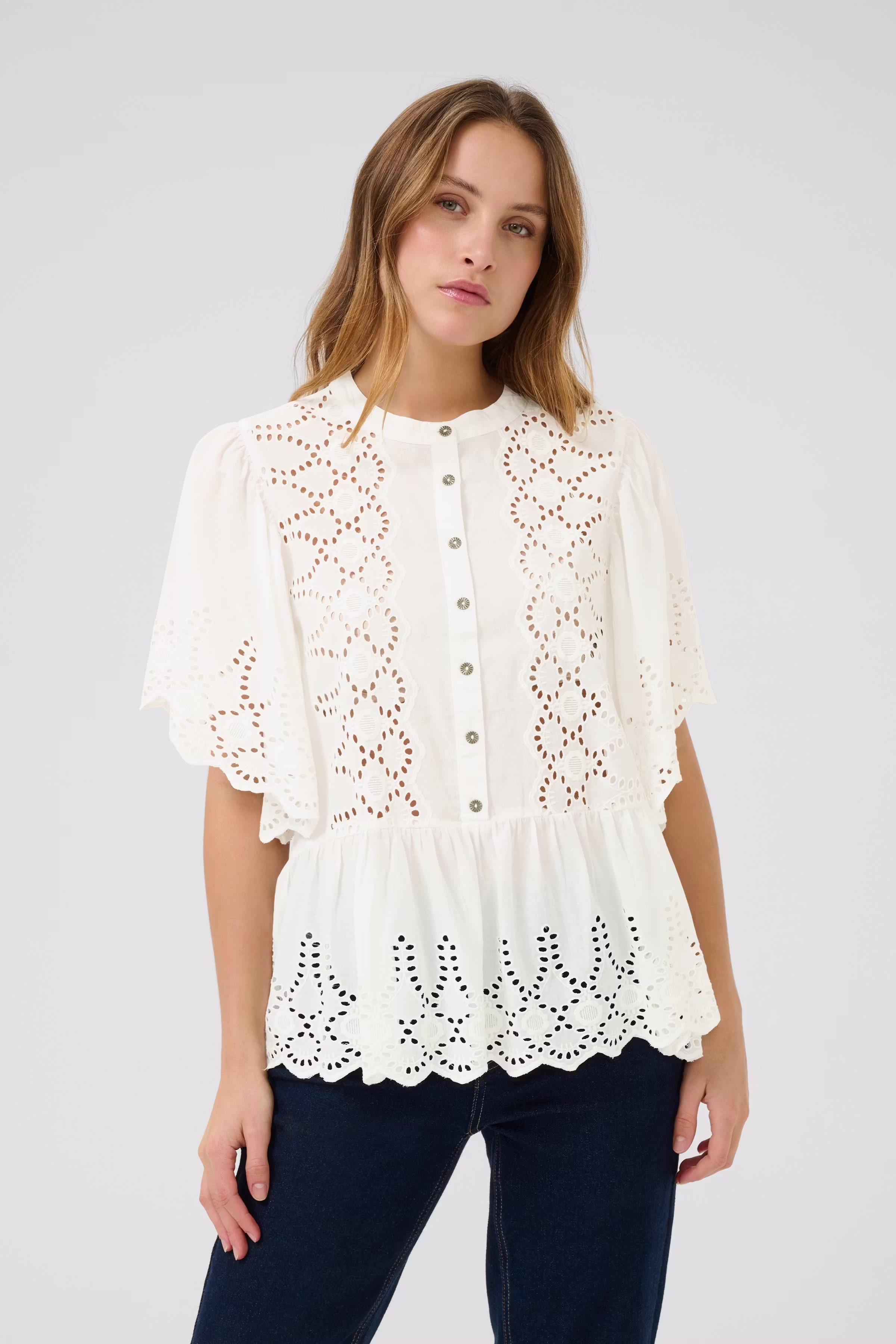 CUhawaii Bluse LOOKBOOK FRONT 50111875-500013