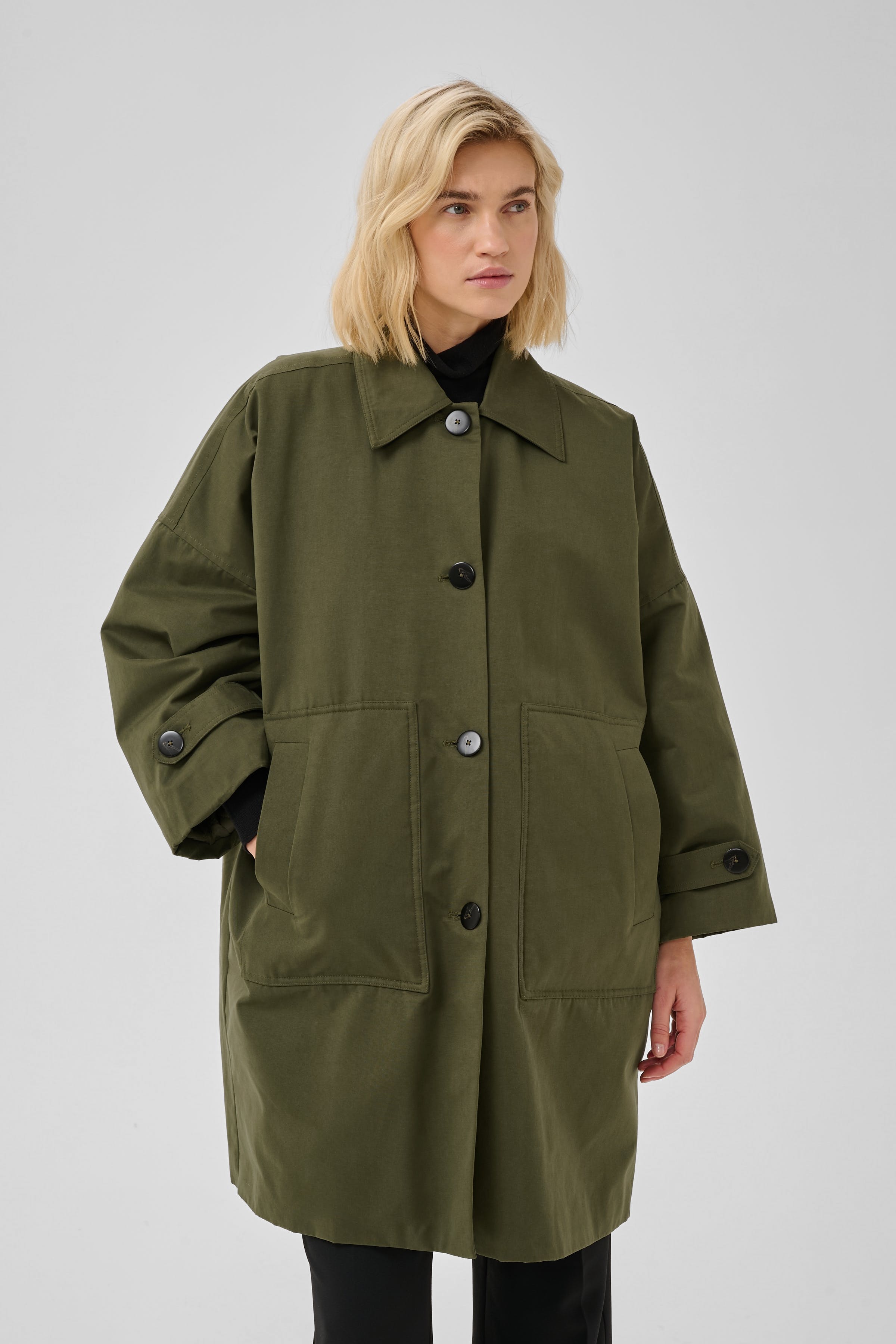 MWLyon Kappa LOOKBOOK FRONT 10705603-190515