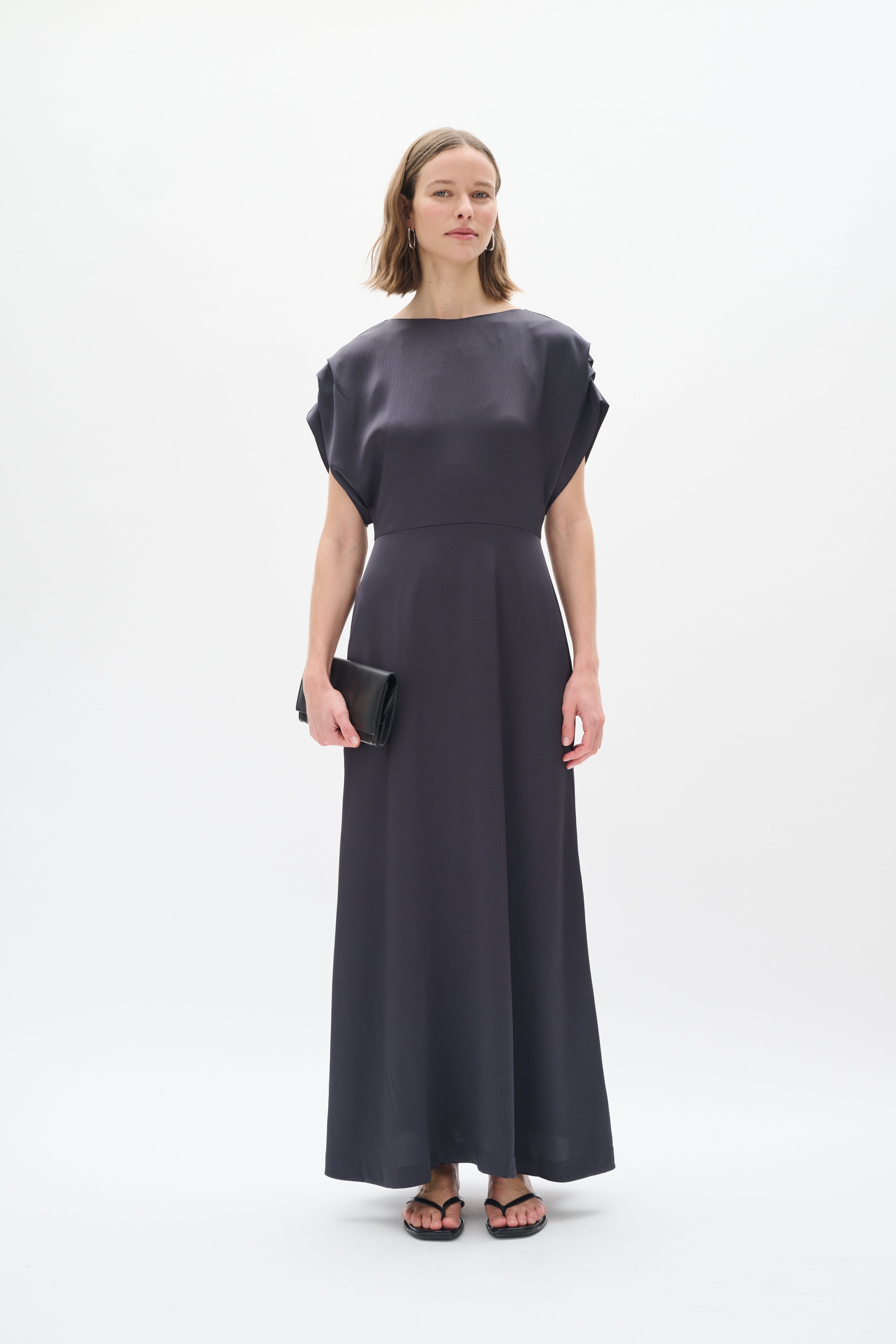 DakariIW Kjole LOOKBOOK FRONT 30110837-193908