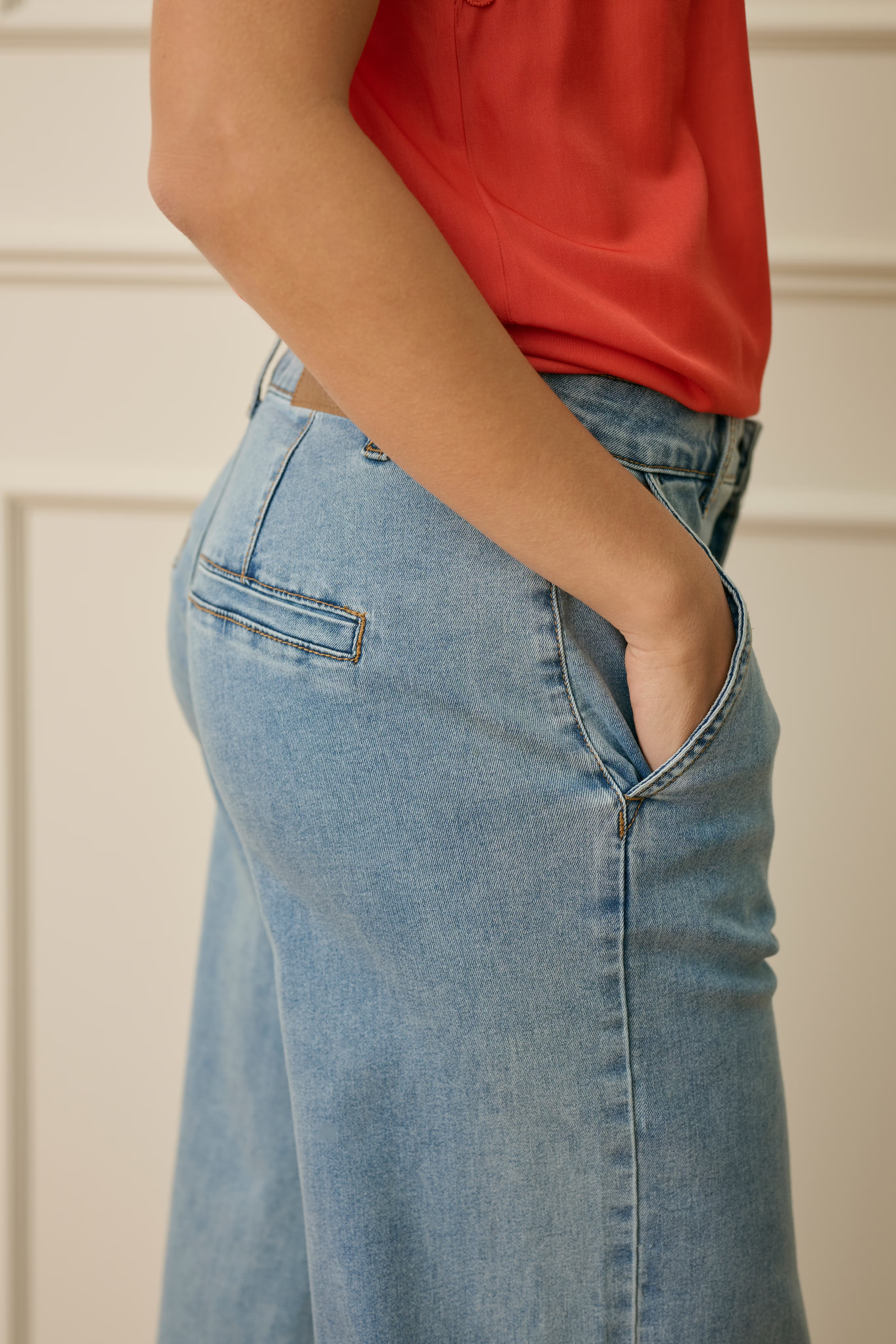 CRVisti Jeans LOCATION NONE 10612286-108844