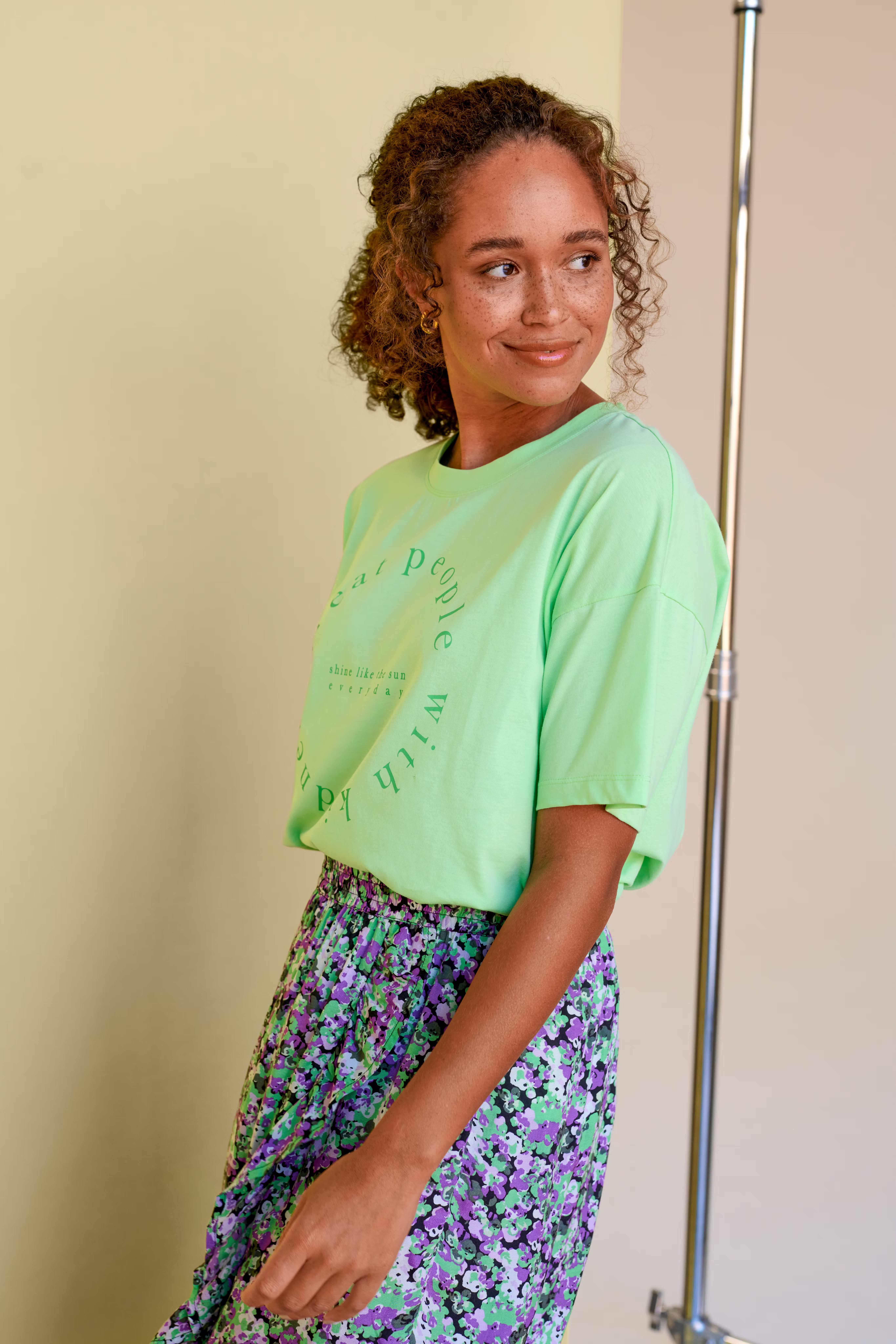 KAlorania Skirt LOCATION NONE 10507534-104211