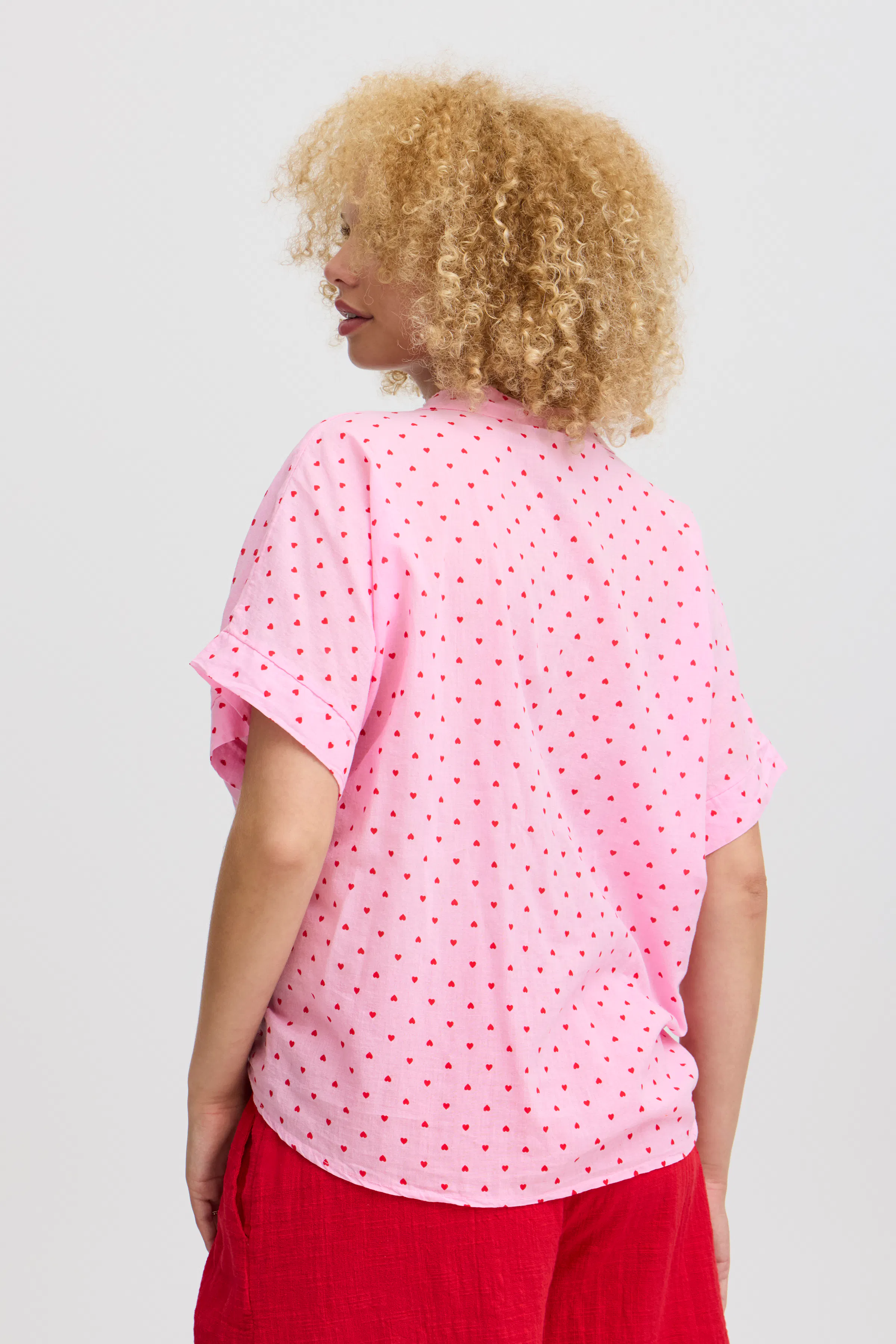 SBJANNIZ Bluse LOOKBOOK BACK 22100624-171663