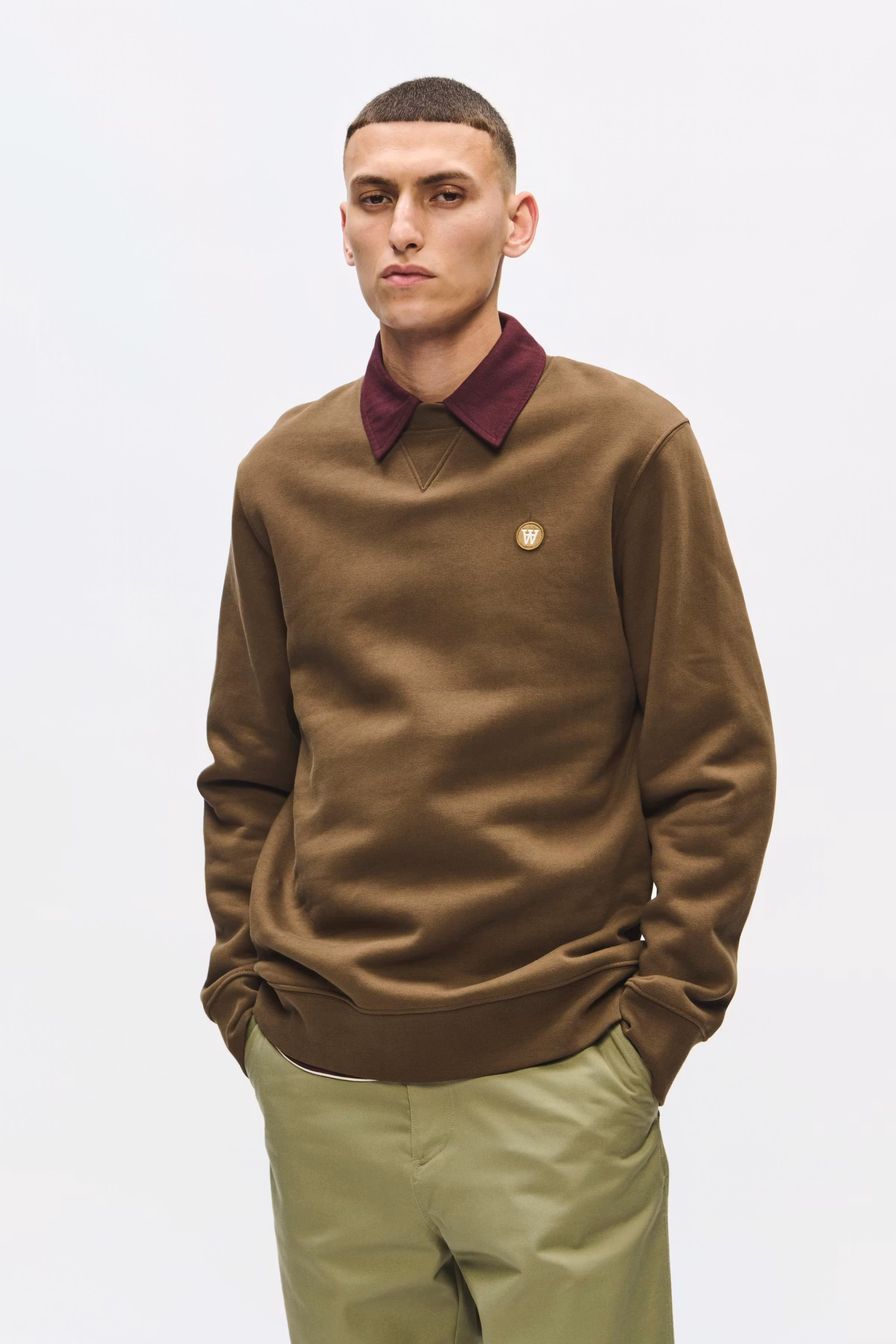 WWTye Sweatshirt LOOKBOOK FRONT 30251378-190815