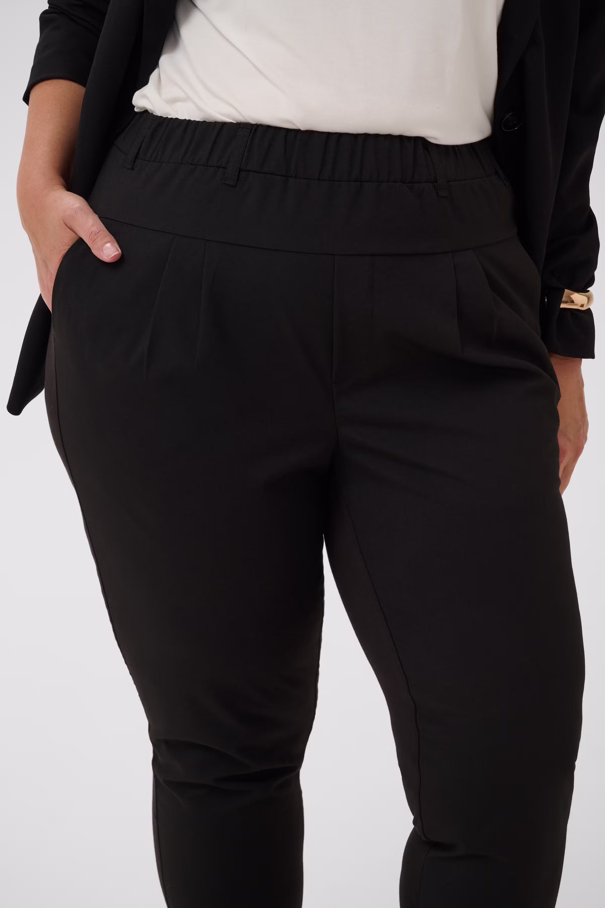 KCjia Byxor LOOKBOOK DETAIL 10580007-50600