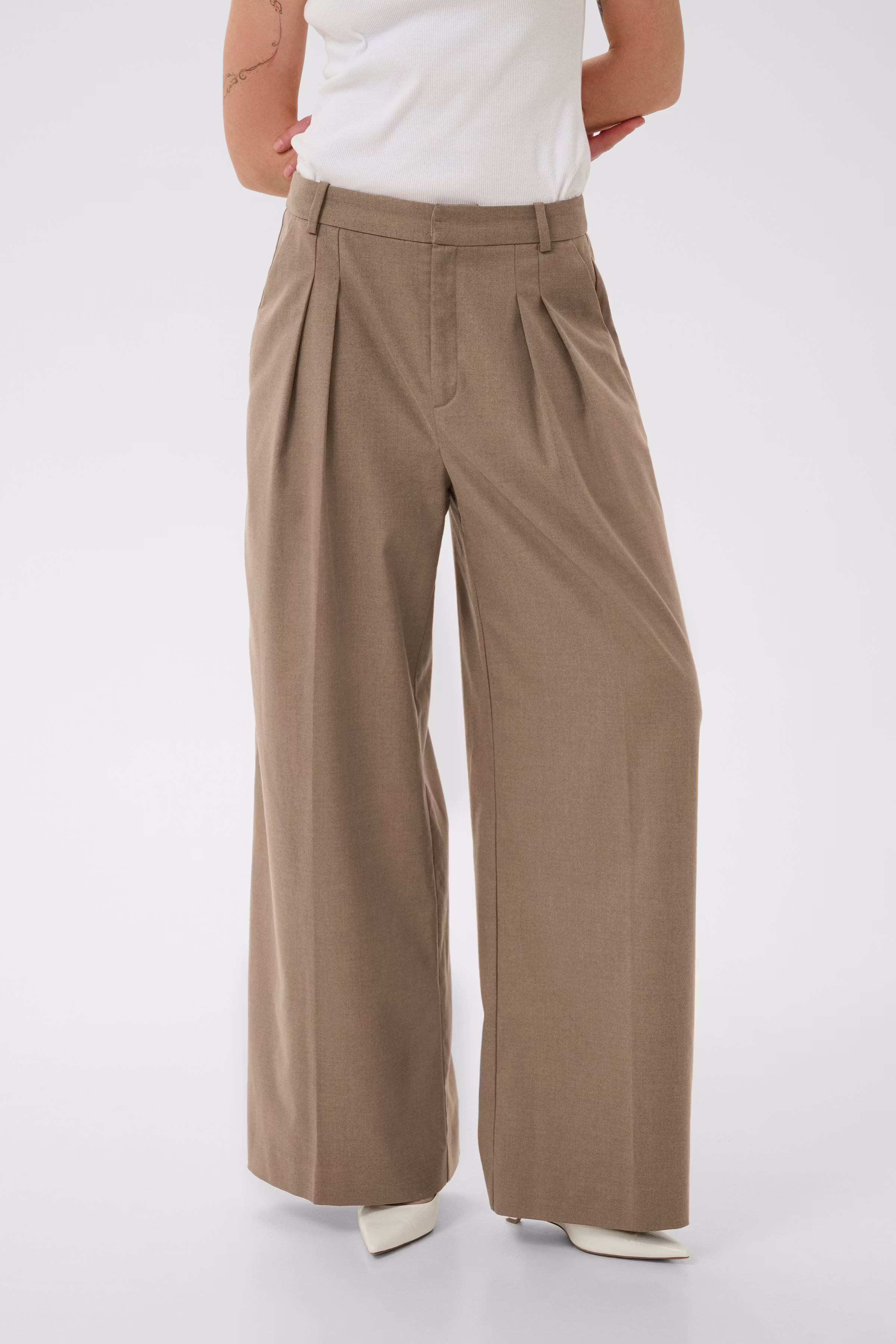 CaciaGZ Byxor LOOKBOOK FRONT 10909729-106856