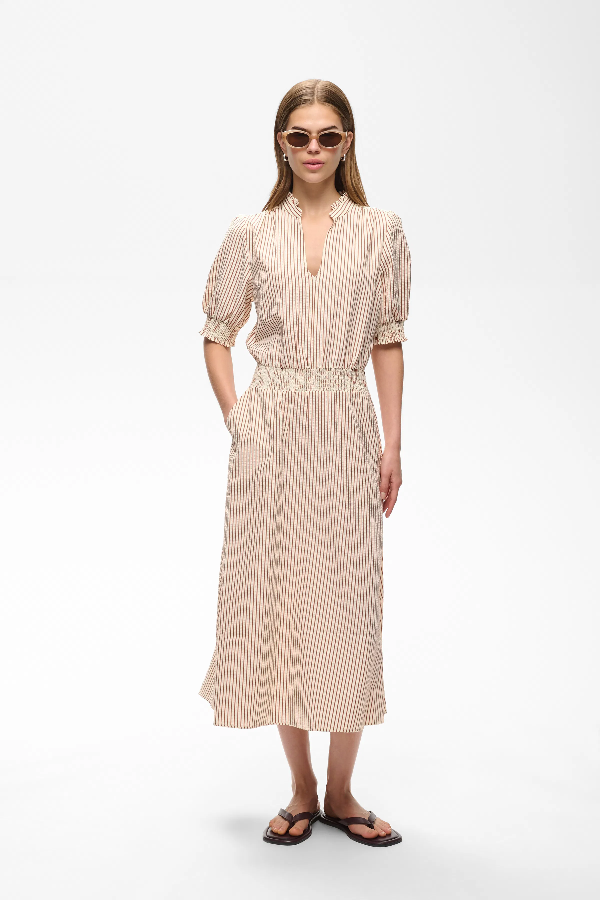 BellaIW Kleid LOOKBOOK FRONT 30111221-305161