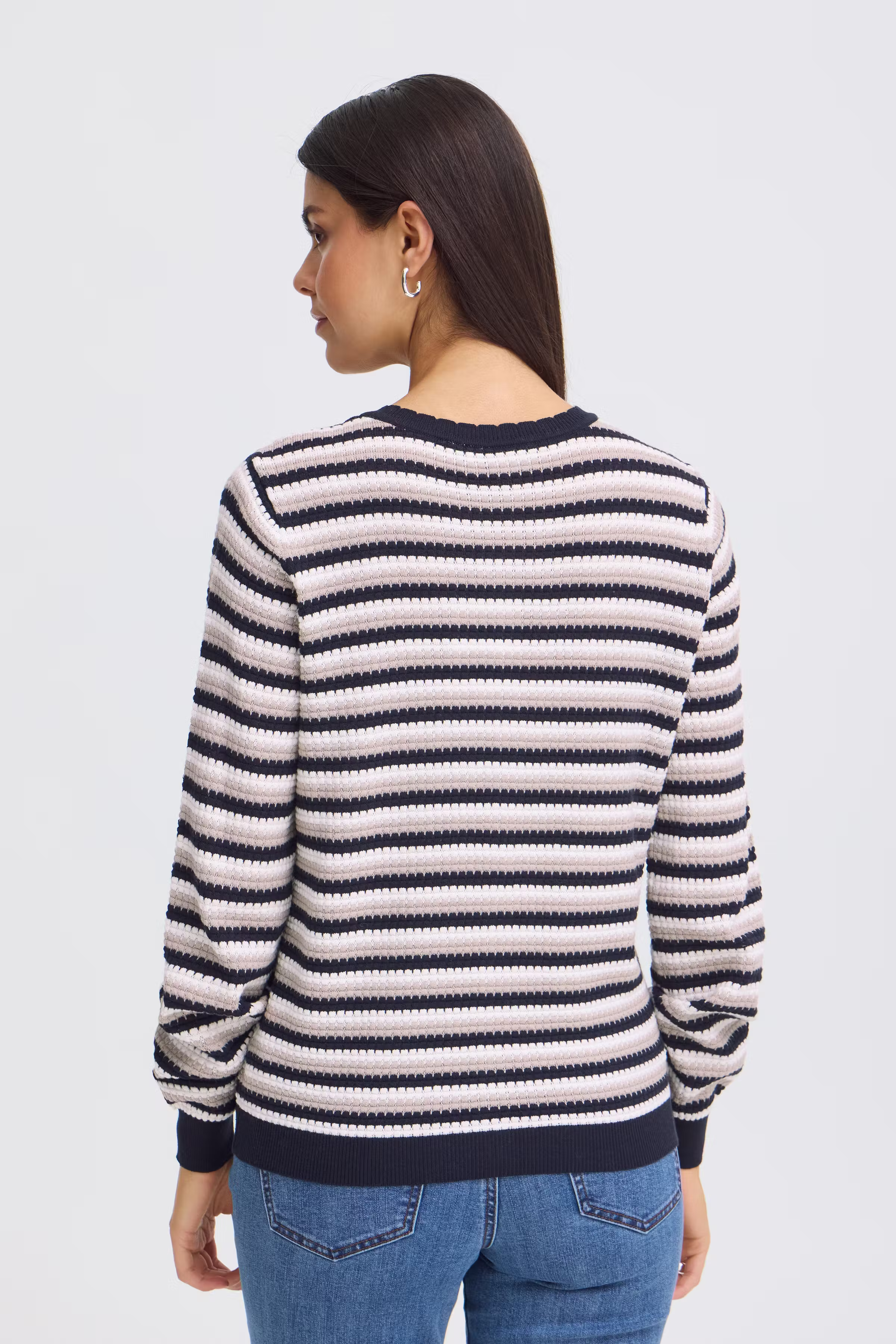 FRCAIA Vest LOOKBOOK BACK 20618021-900010266