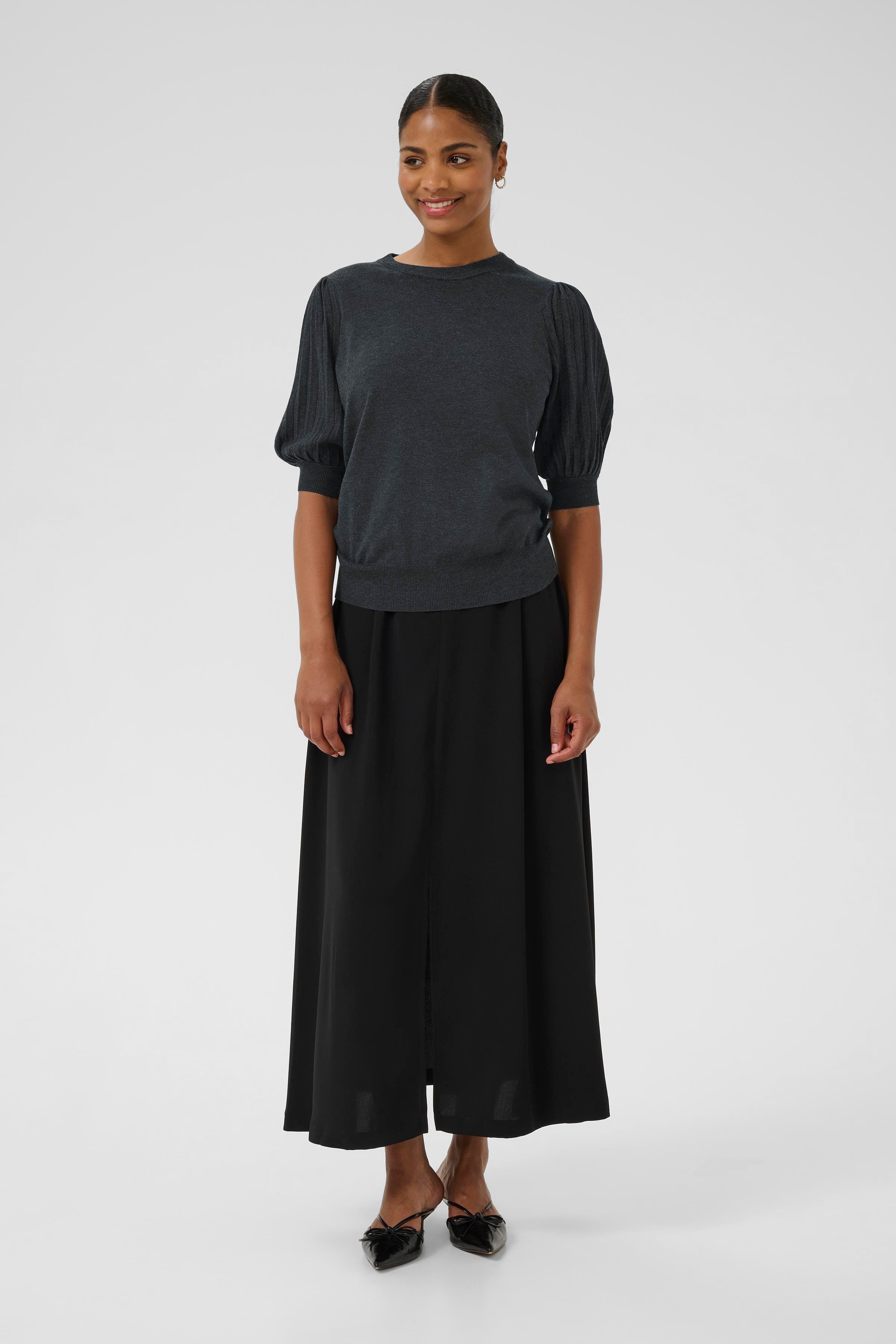 KAlone Pullover LOOKBOOK FRONT 10508368-100125