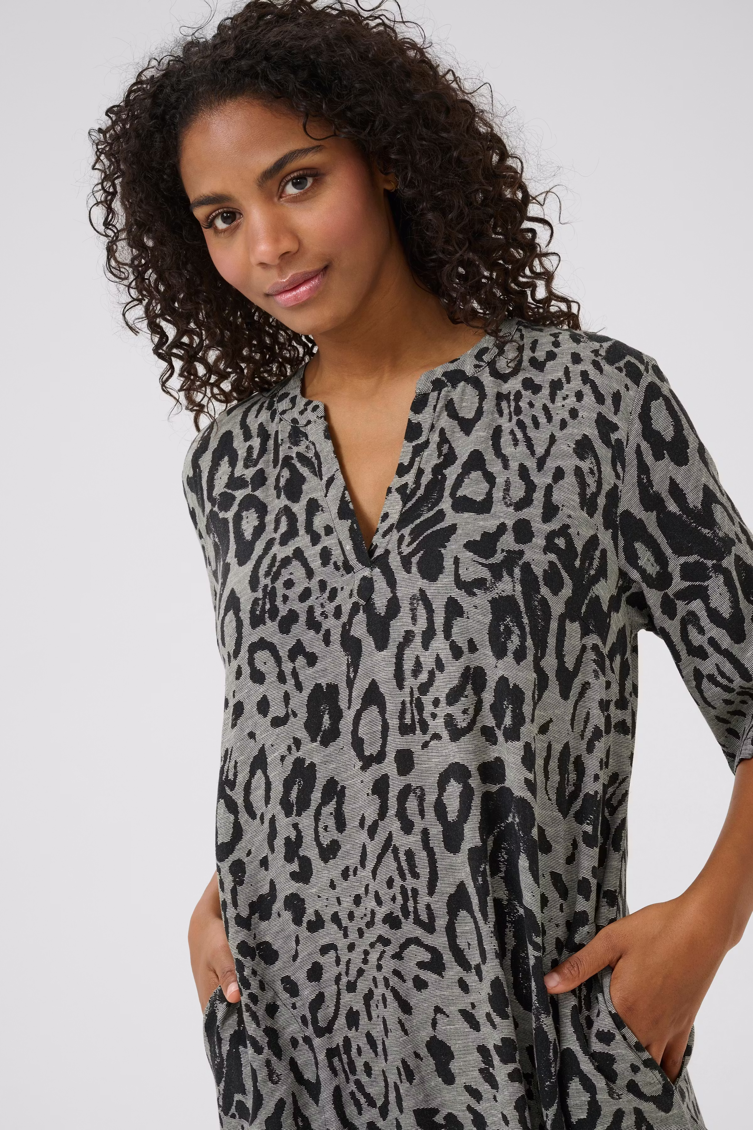 KAmilia Kleid LOOKBOOK DETAIL 10508312-107126