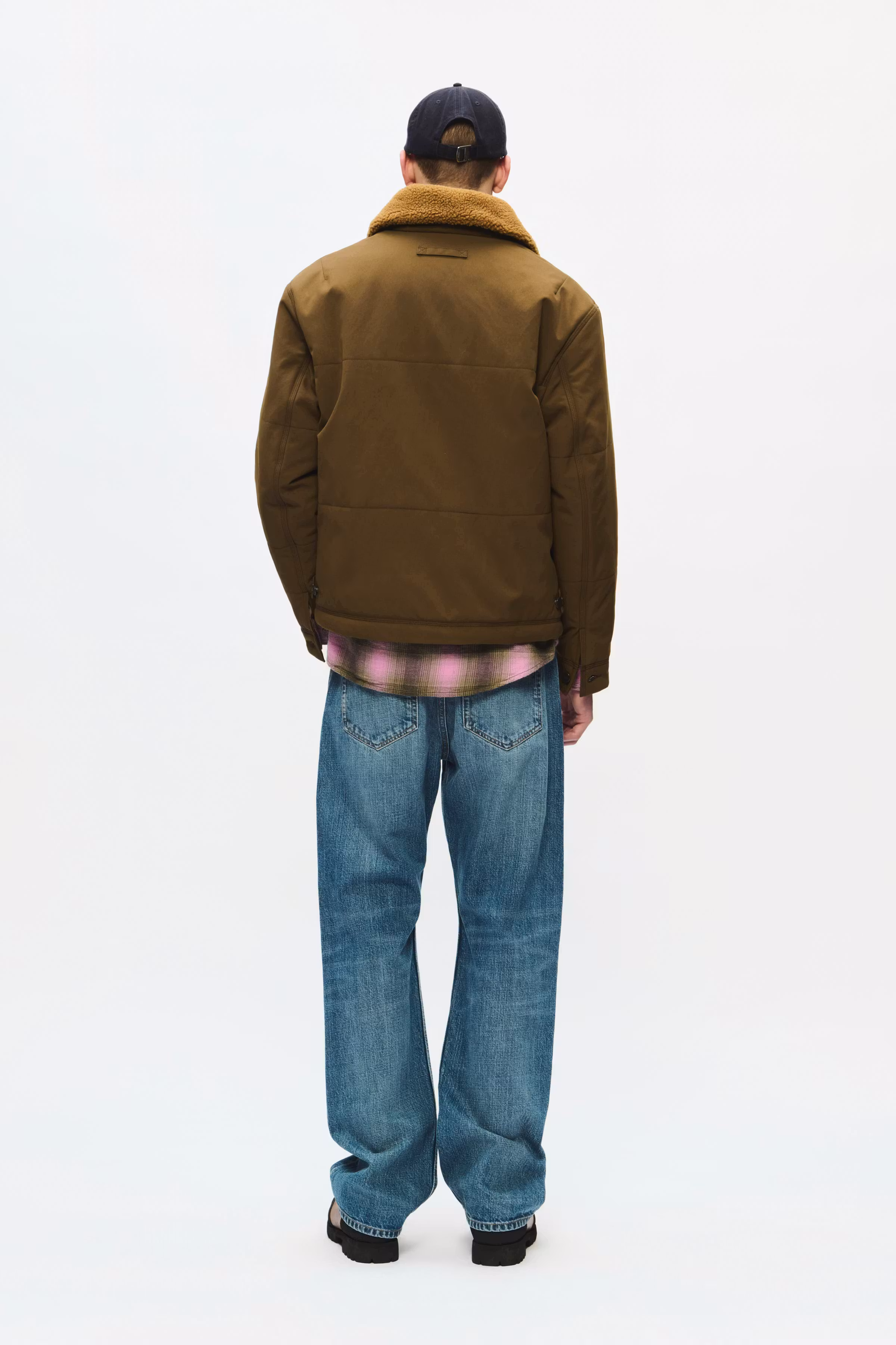 WWBruce Jacka LOOKBOOK BACK 30252212-190815